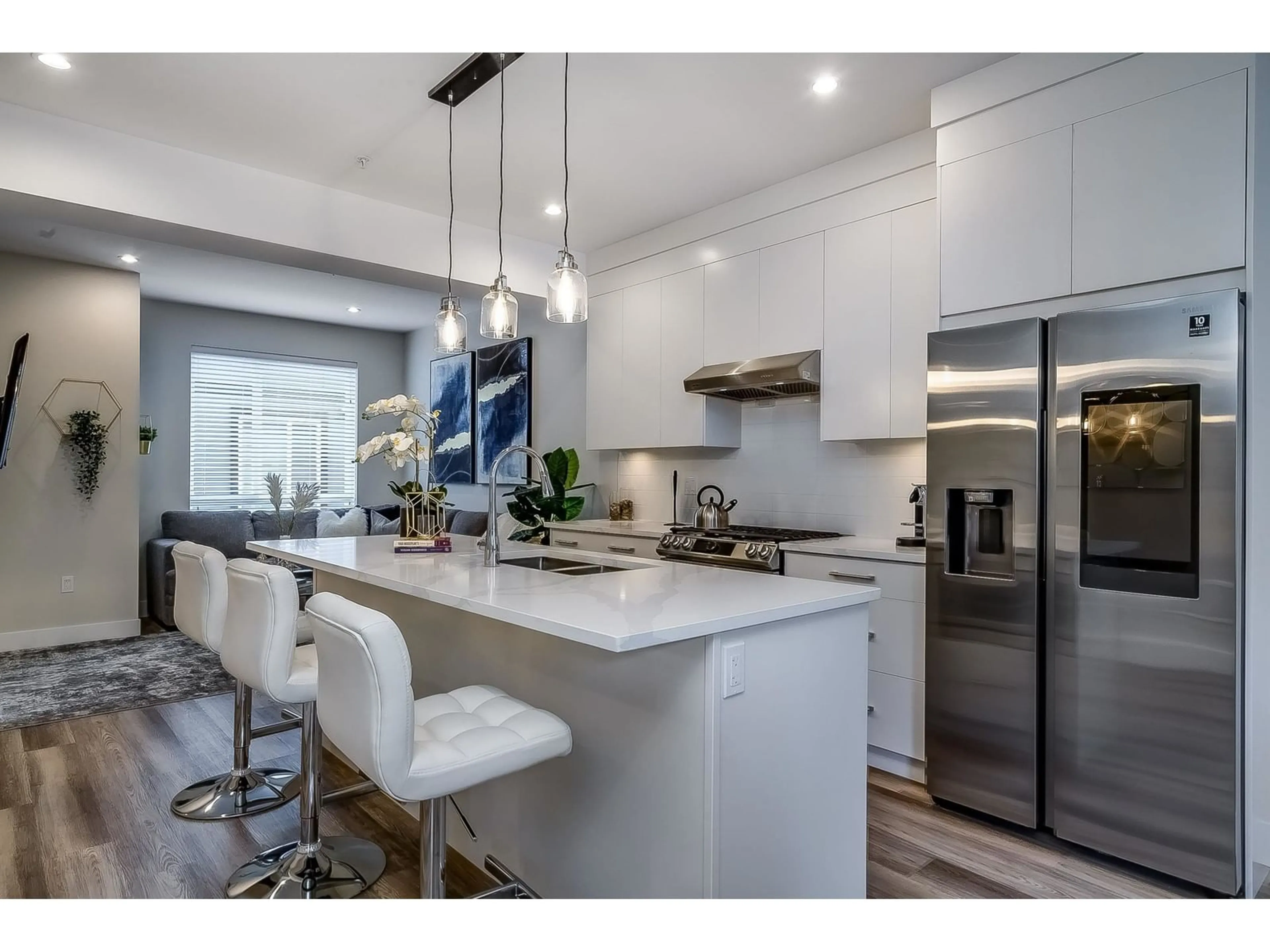 Open concept kitchen, unknown for 15 - 5515 199A, Langley British Columbia V3A1J7