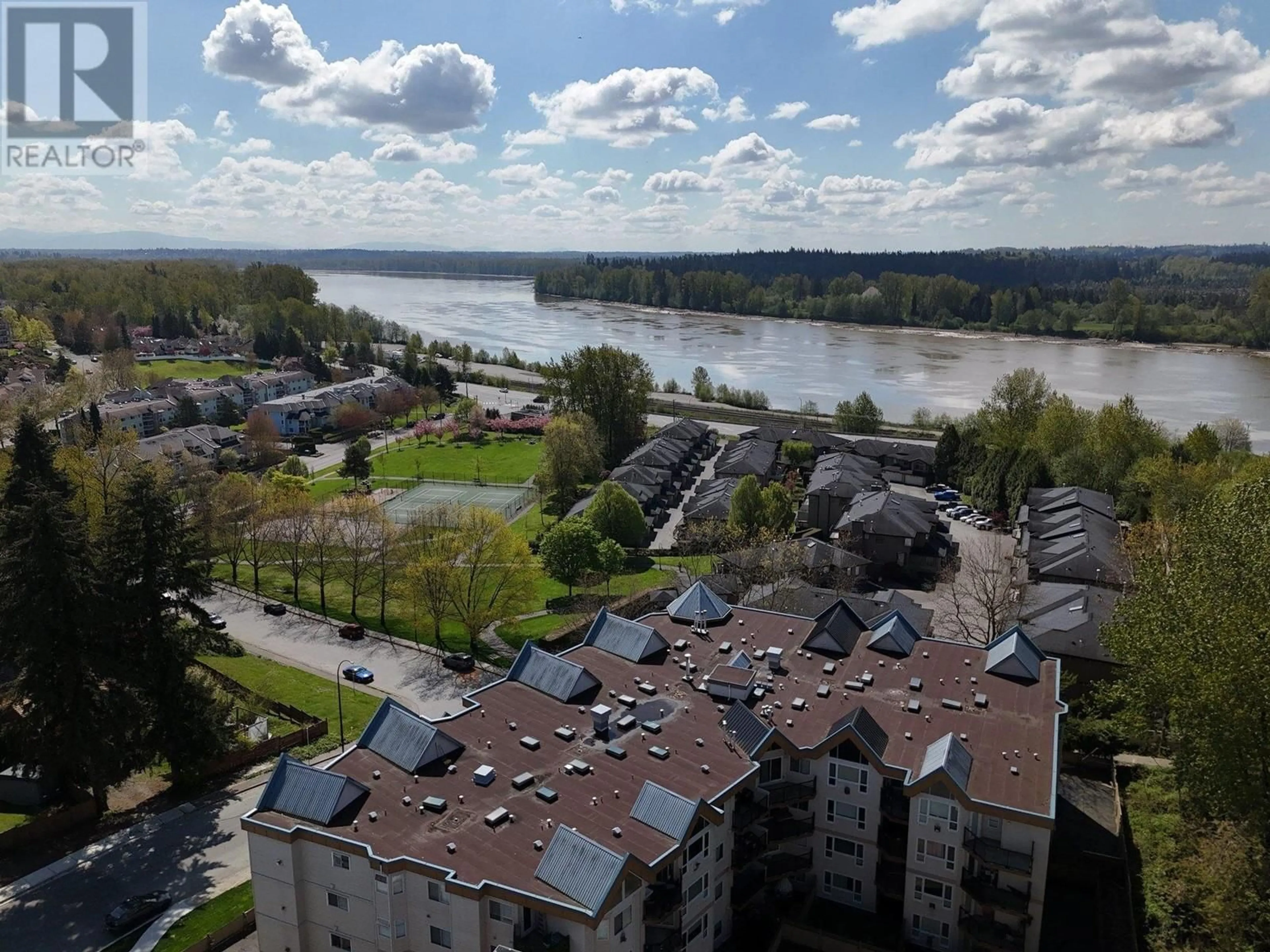 A pic from outside/outdoor area/front of a property/back of a property/a pic from drone, city buildings view from balcony for 312 - 11595 FRASER STREET, Maple Ridge British Columbia V2X0X7