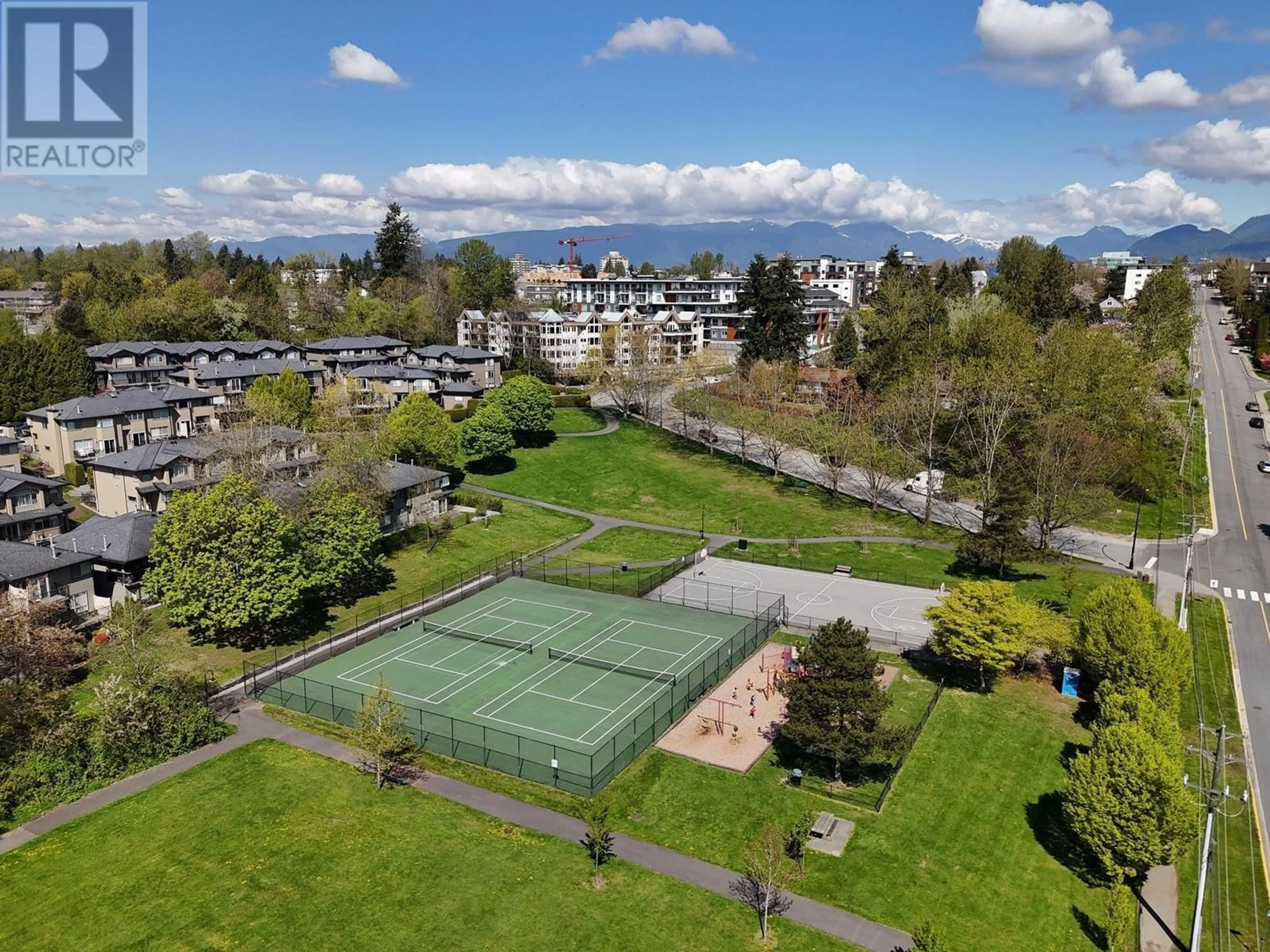 A pic from outside/outdoor area/front of a property/back of a property/a pic from drone, mountain view for 312 - 11595 FRASER STREET, Maple Ridge British Columbia V2X0X7