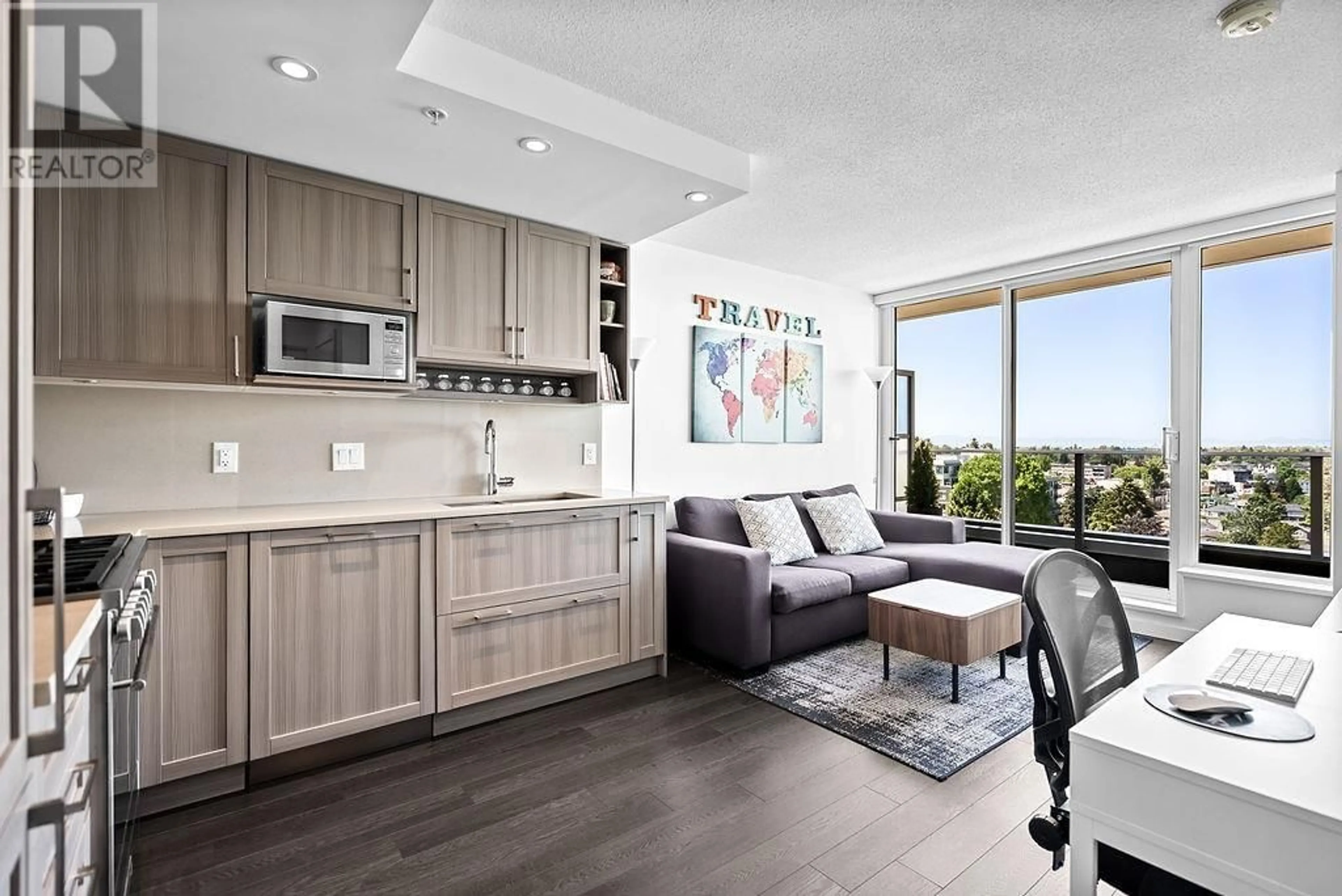 Open concept kitchen, wood/laminate floor for 1501 - 5665 BOUNDARY ROAD, Vancouver British Columbia V5R0E4
