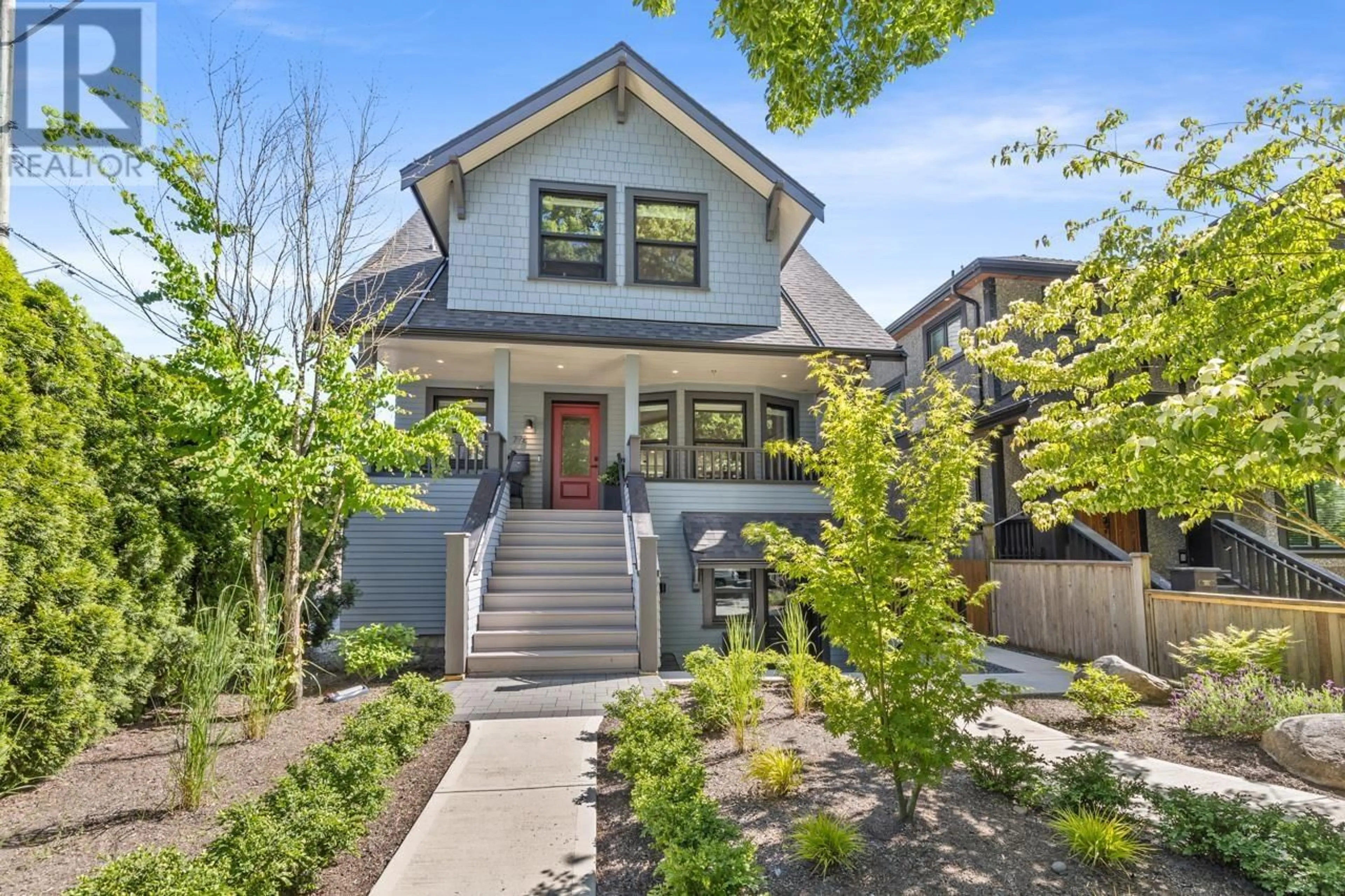 Home with brick exterior material, street for 778 27TH AVENUE, Vancouver British Columbia V5V2K9