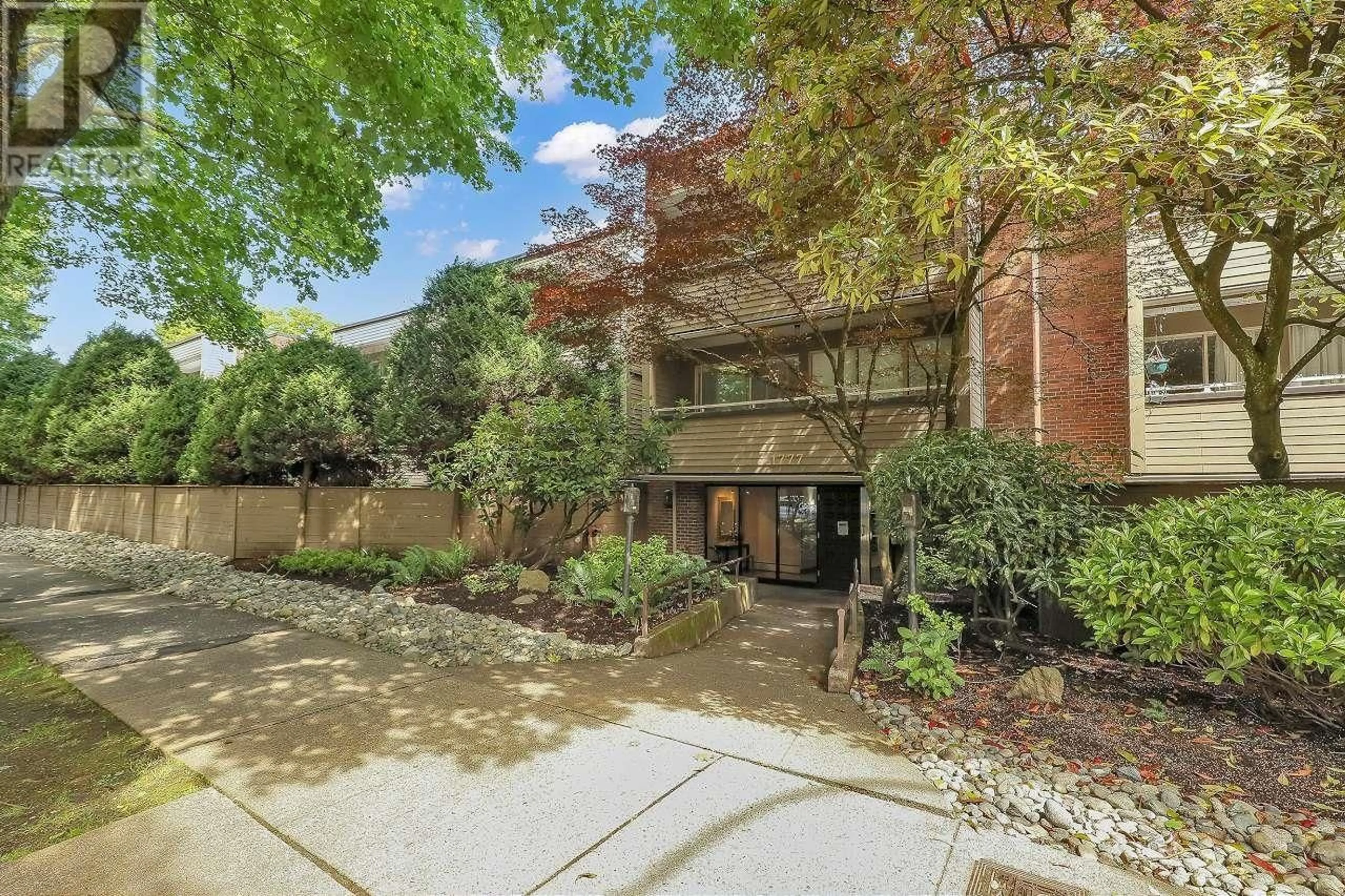 Unknown for 314 - 1777 13TH AVENUE, Vancouver British Columbia V6J2H2