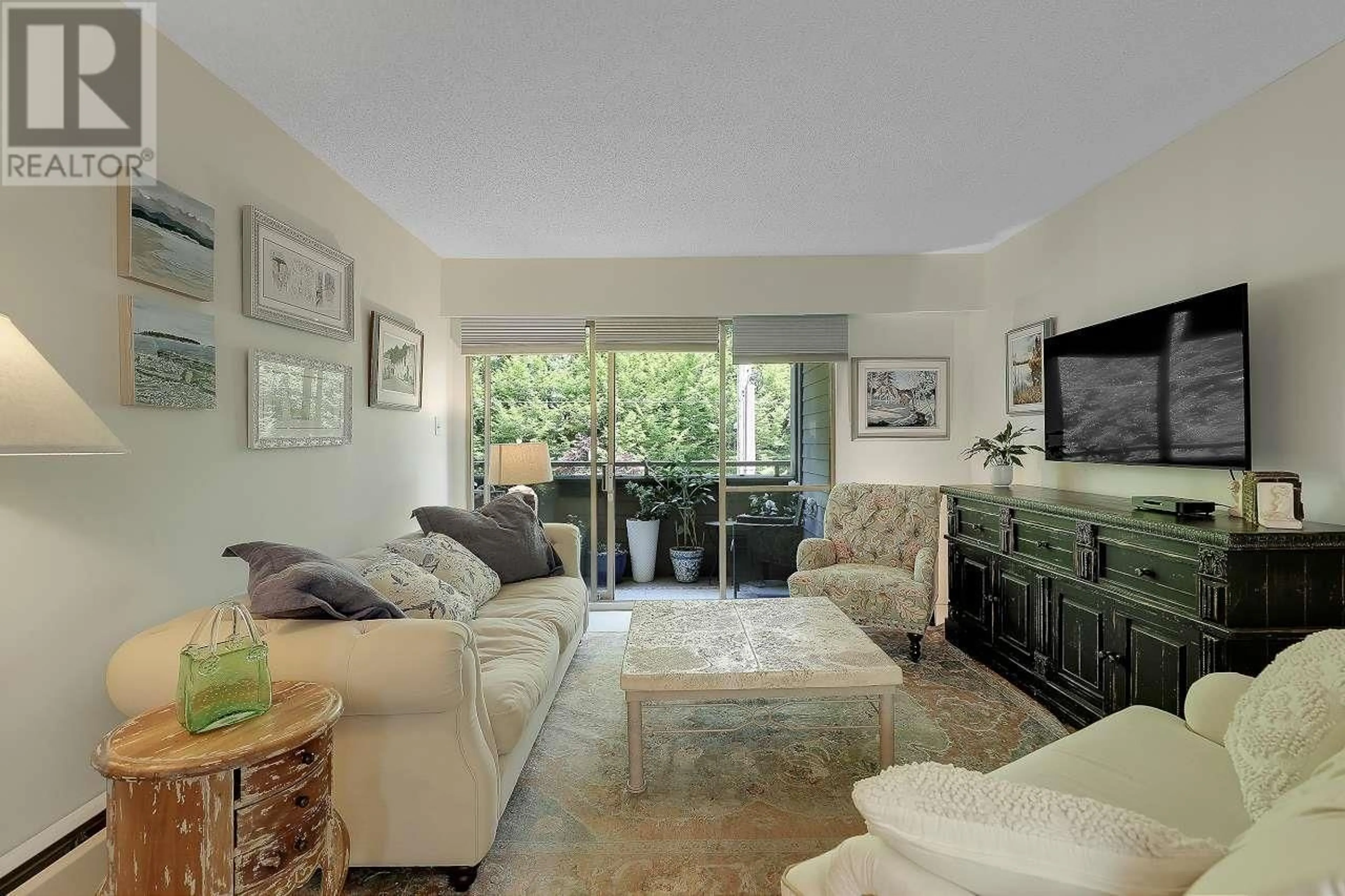 Living room with furniture, unknown for 314 - 1777 13TH AVENUE, Vancouver British Columbia V6J2H2
