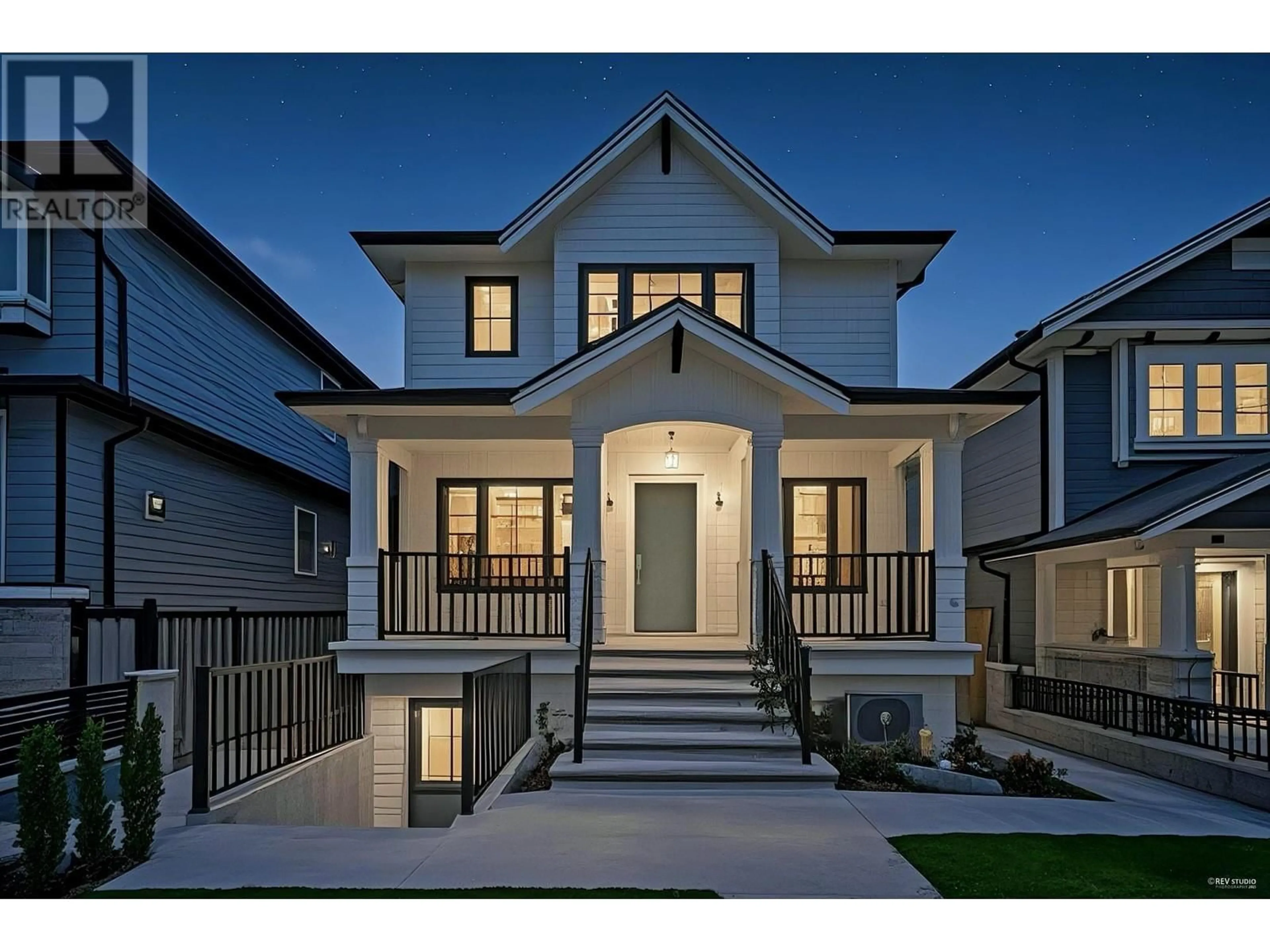 Unknown for 3675 48TH AVENUE, Vancouver British Columbia V5S1J1