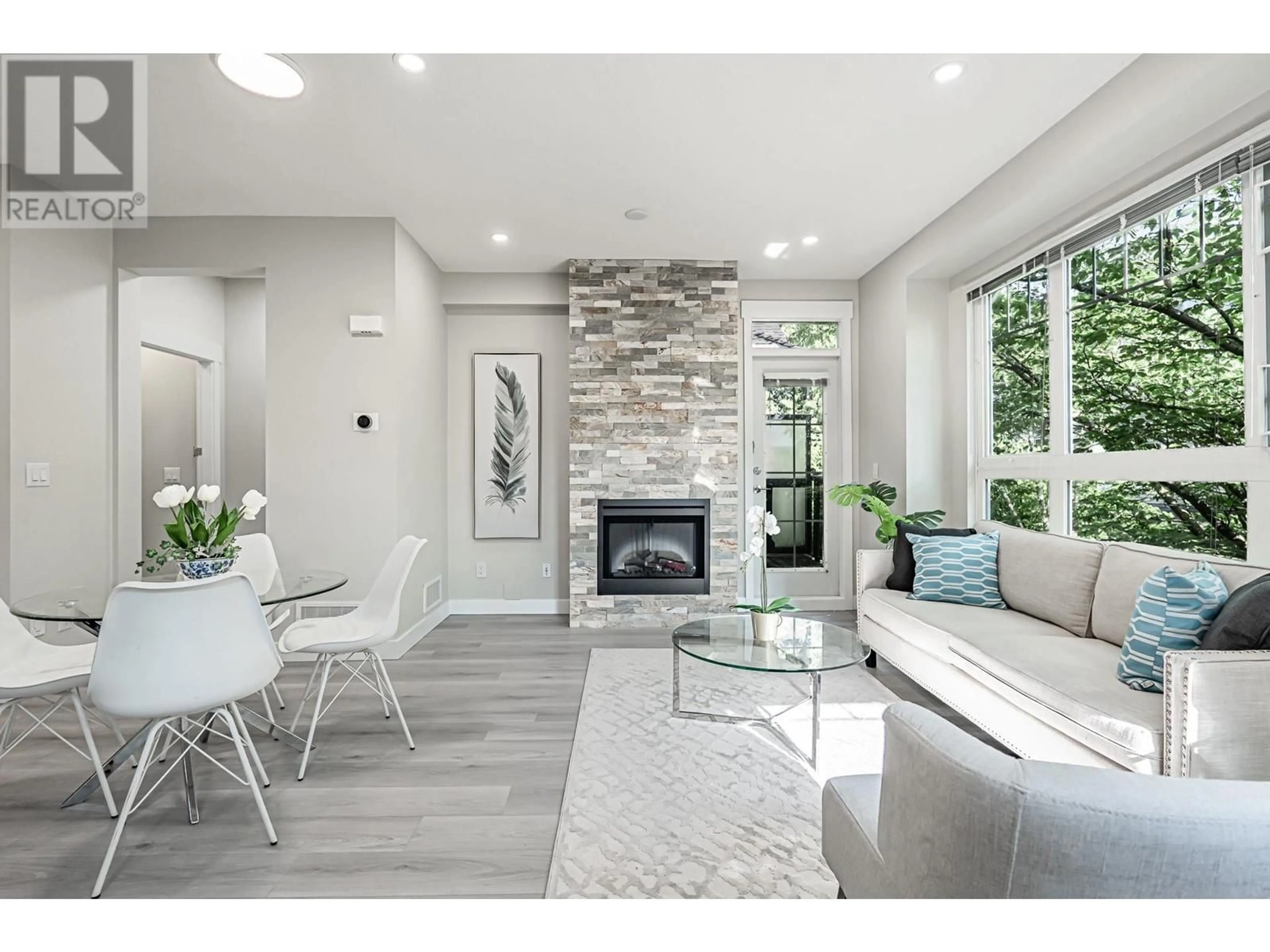 Living room with furniture, unknown for 32 - 6188 BIRCH STREET, Richmond British Columbia V6Y0A1