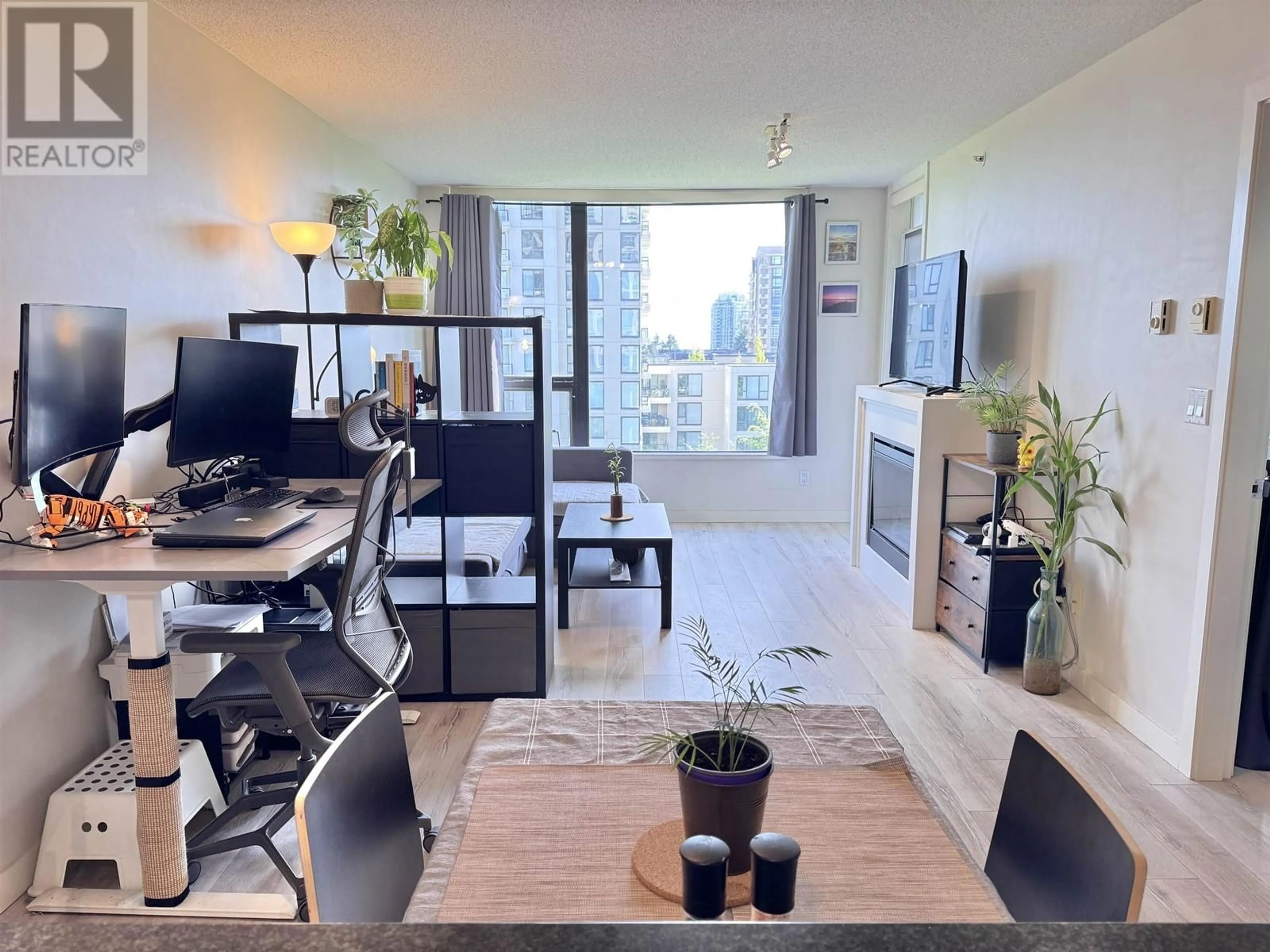 Living room with furniture, wood/laminate floor for 601 - 7178 COLLIER STREET, Burnaby British Columbia V5E4N7