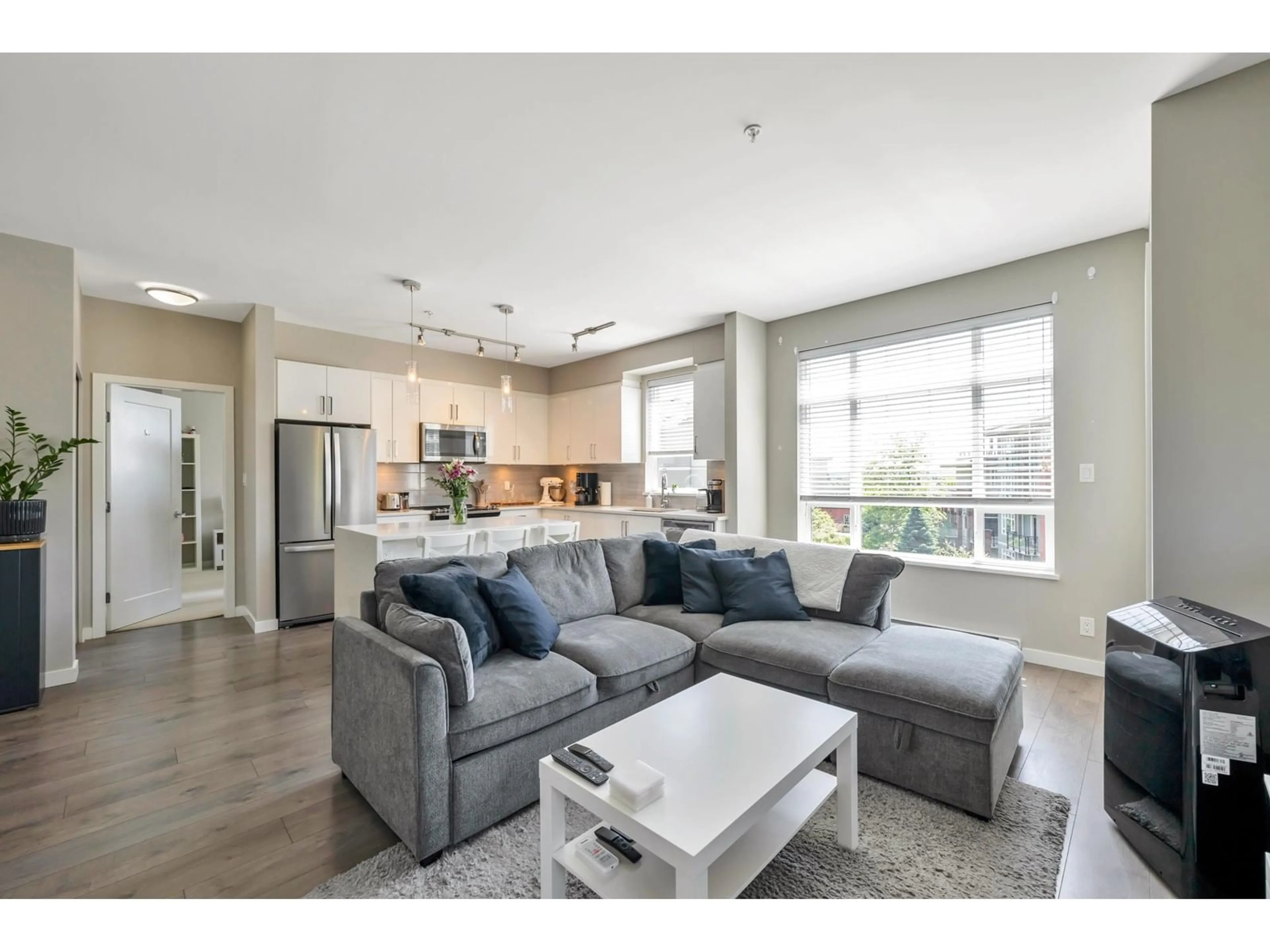 Living room with furniture, unknown for D315 - 20211 66, Langley British Columbia V2Y0L4