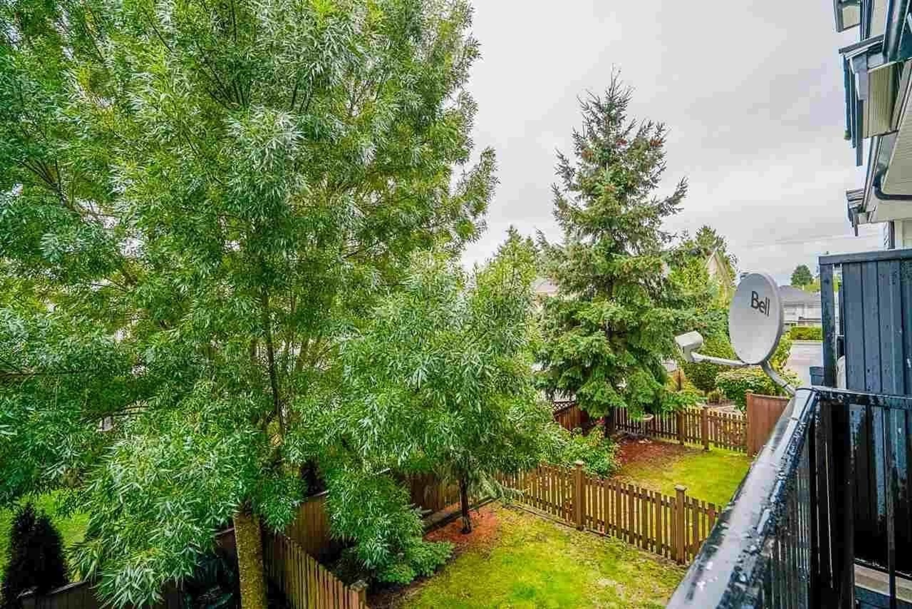 Patio, forest/trees view for 17 - 7156 144, Surrey British Columbia V3W1V5