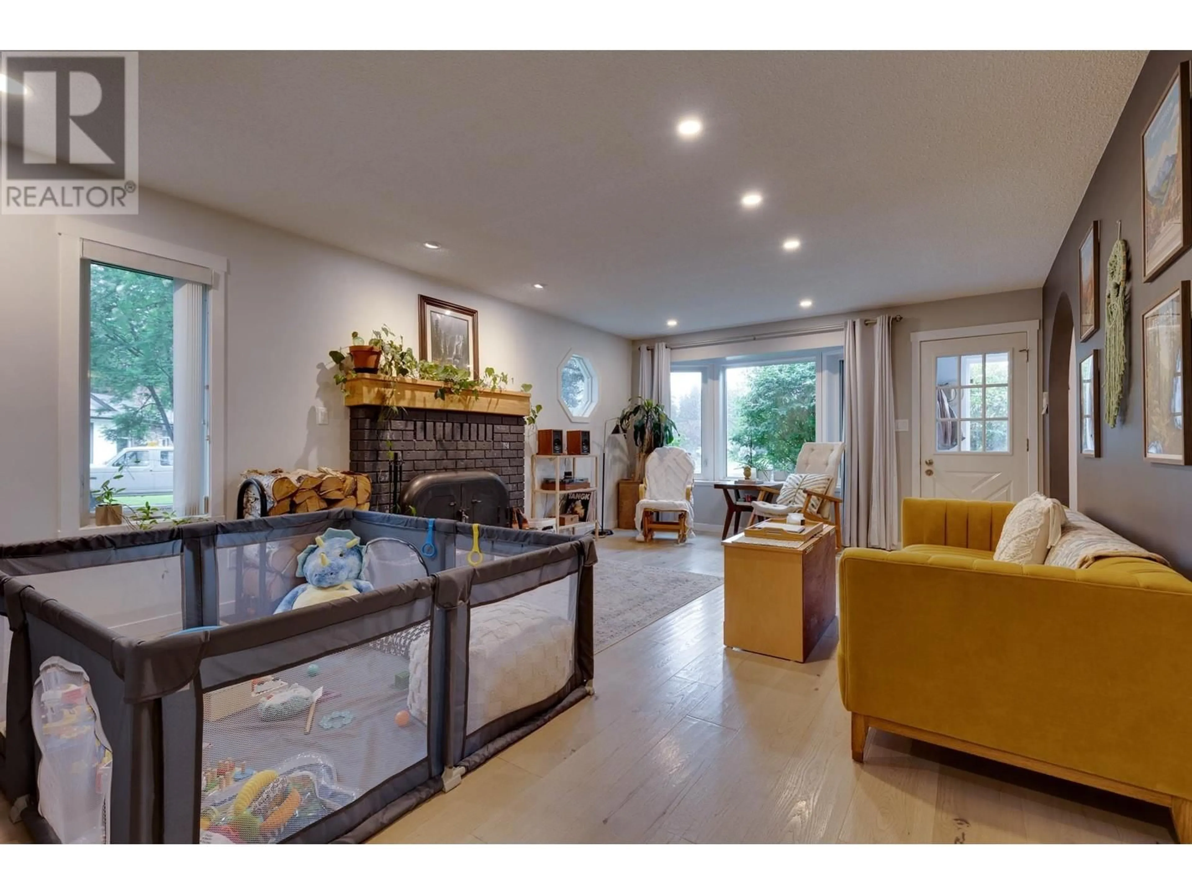 Open concept kitchen, unknown for 7716 LANCASTER CRESCENT, Prince George British Columbia V2N3R5