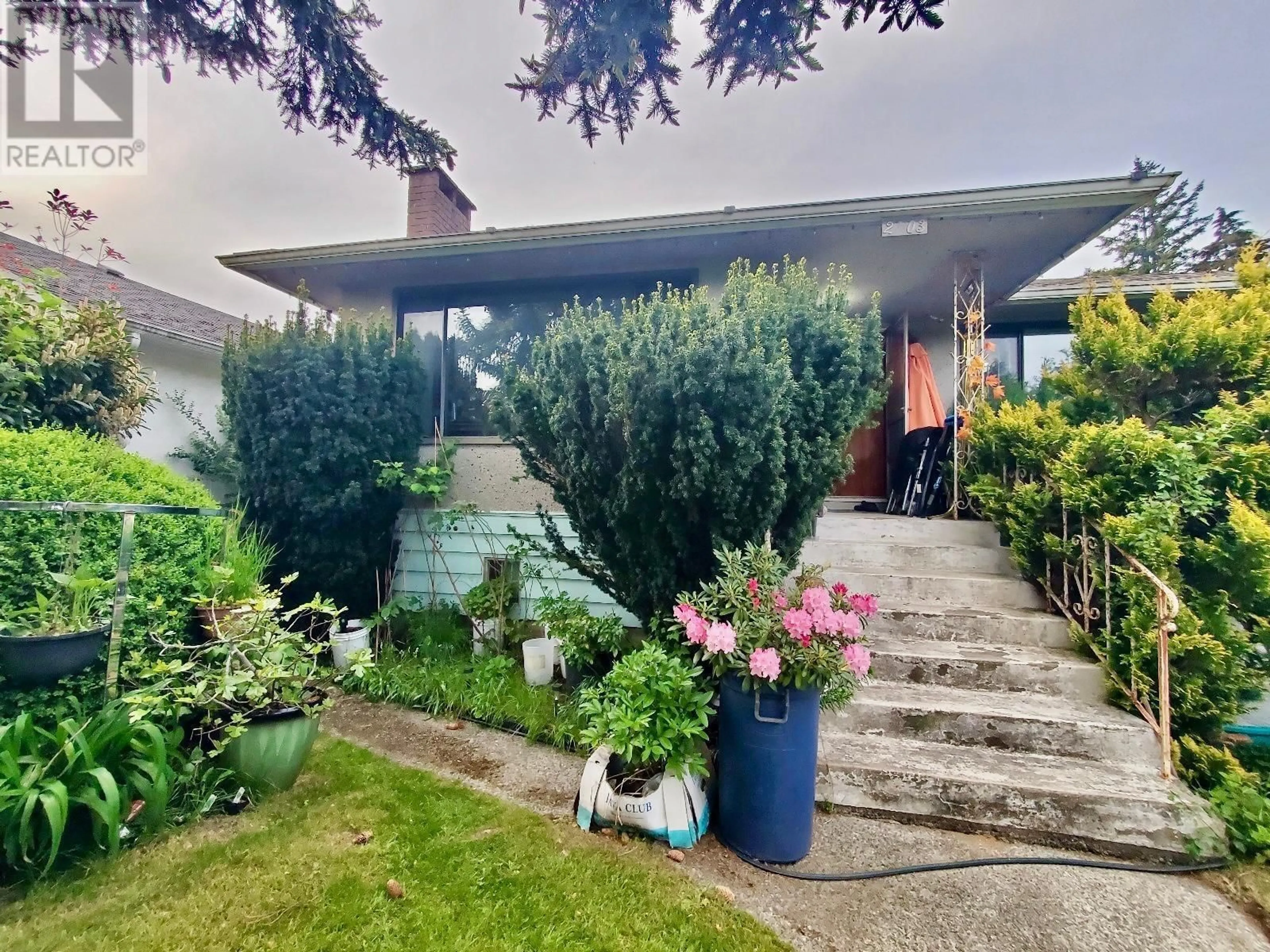 Unknown for 2803 54TH AVENUE, Vancouver British Columbia V5S1Y2