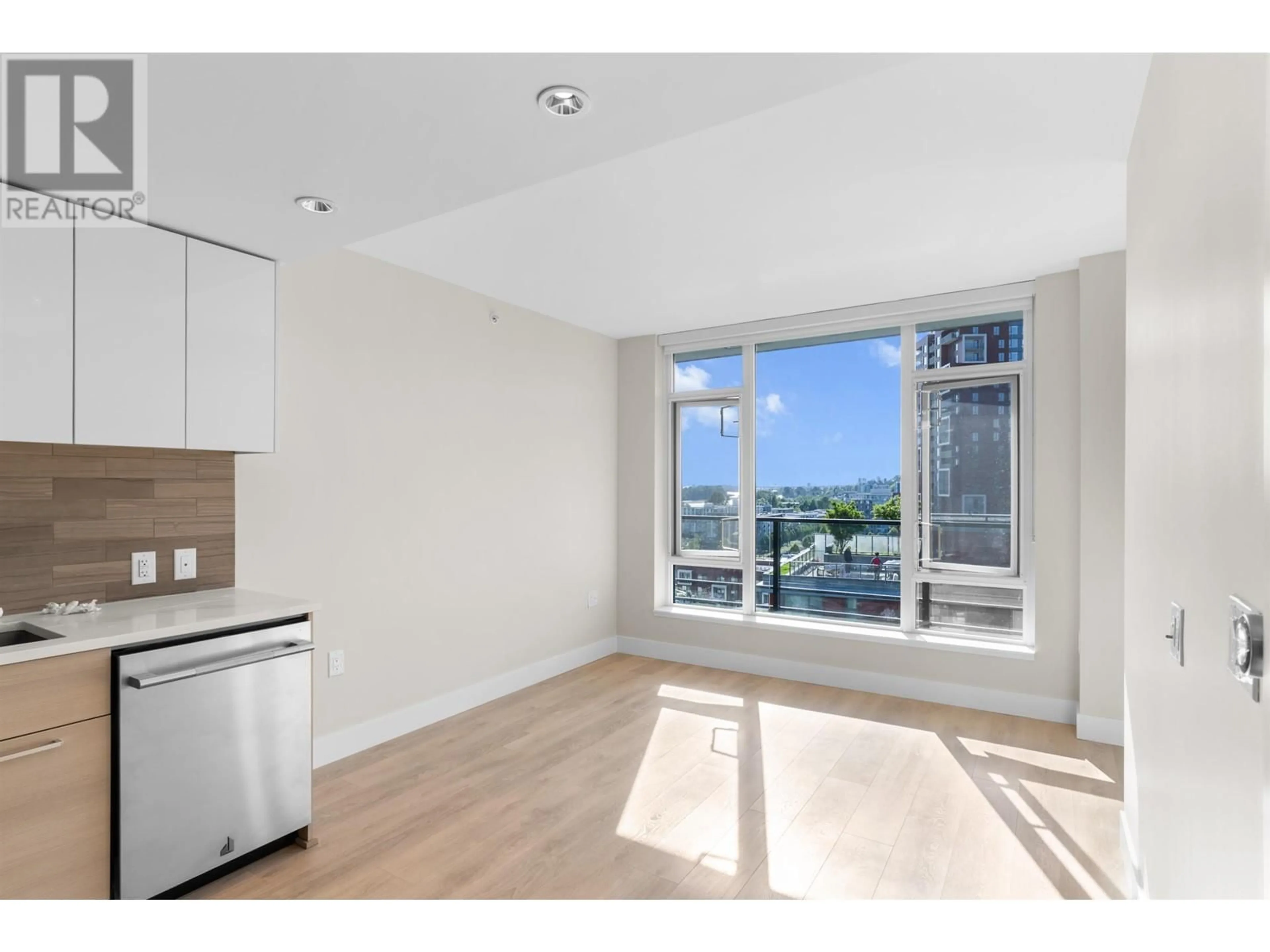 A pic of a room for 1306 - 8533 RIVER DISTRICT CROSSING, Vancouver British Columbia V5S0H2