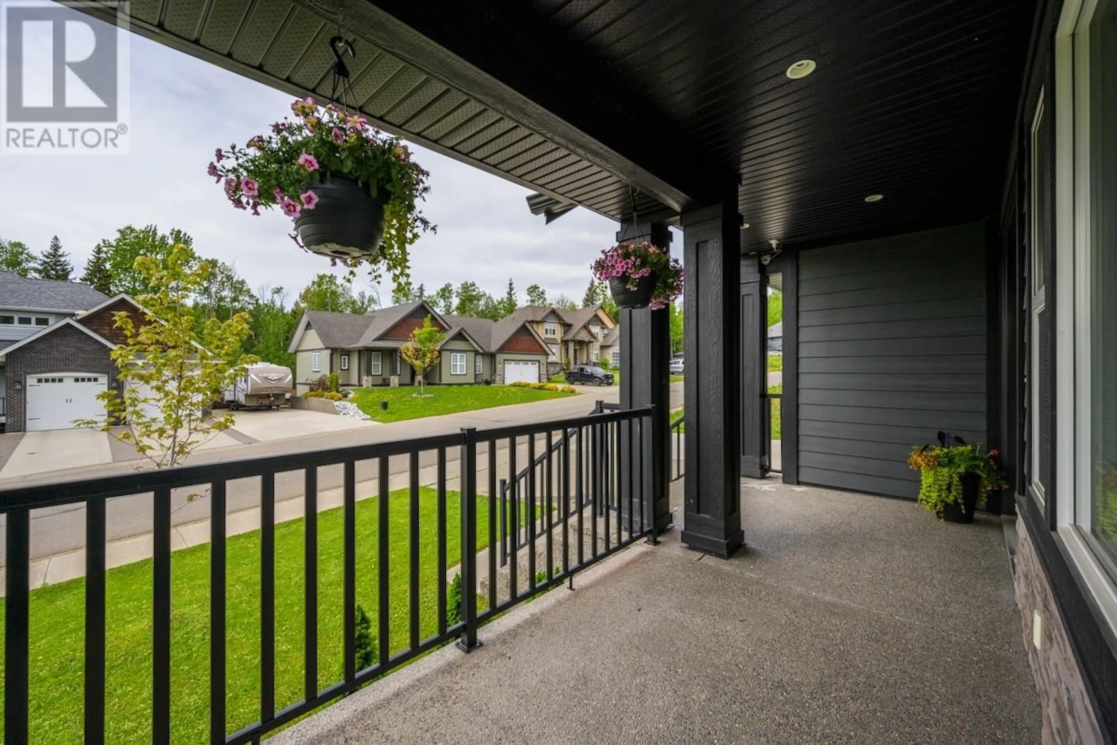 Patio, street for 2838 MAURICE DRIVE, Prince George British Columbia V2N0C8