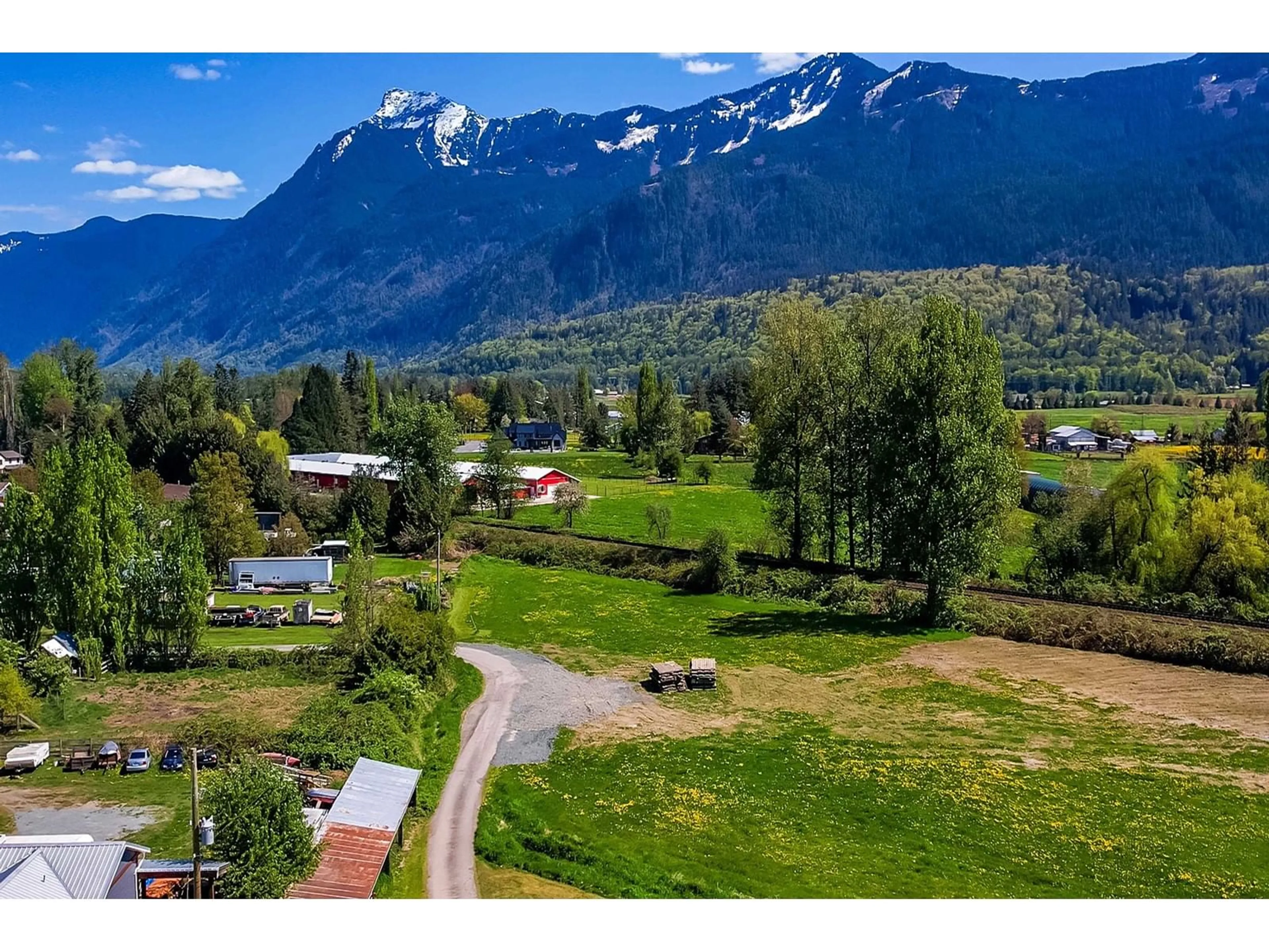 A pic from outside/outdoor area/front of a property/back of a property/a pic from drone, mountain view for 50960 NEVIN ROAD, Chilliwack British Columbia V0X1X2