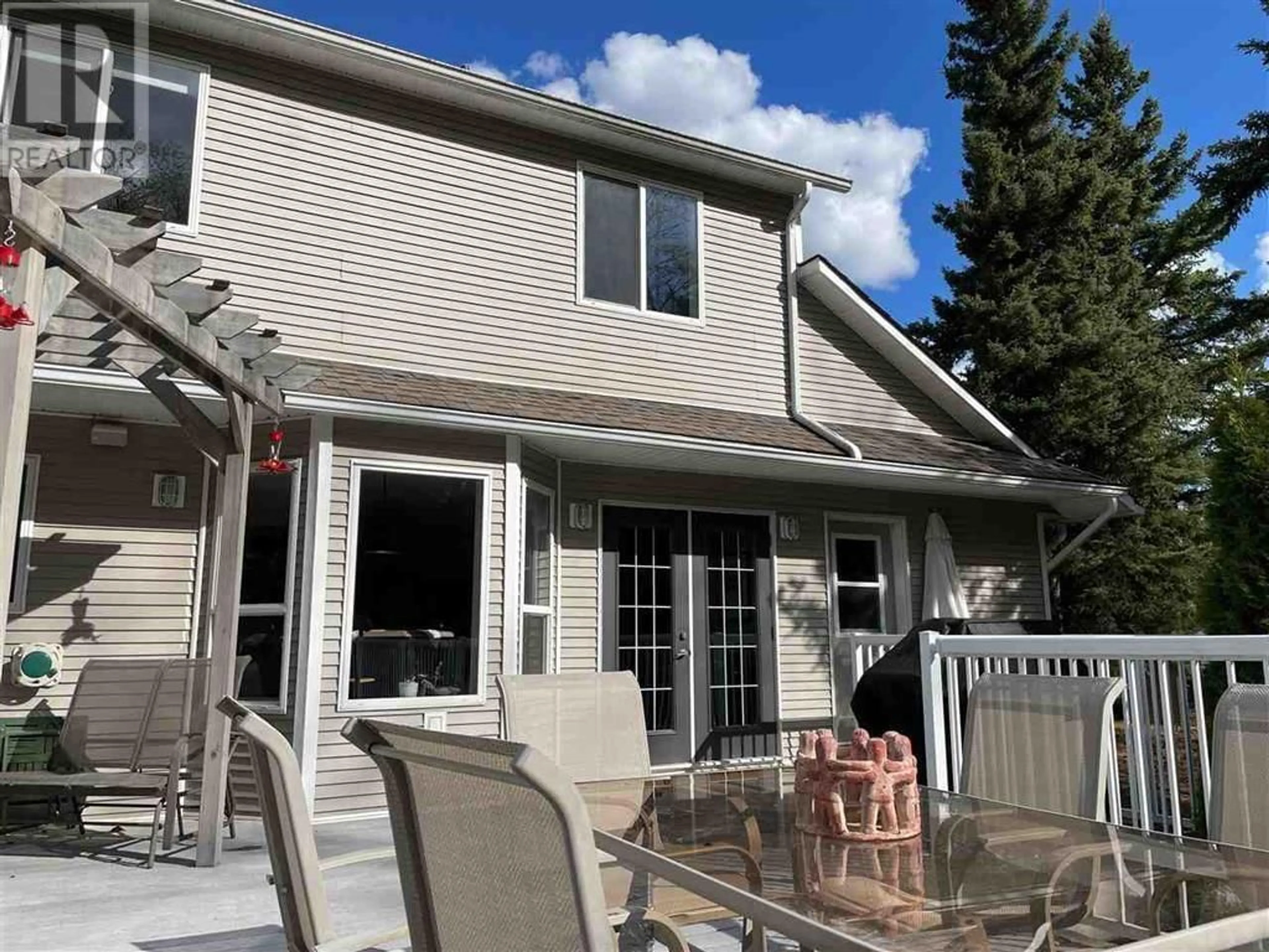 Patio, unknown for 1475 STARK DRIVE, Vanderhoof British Columbia V0J3A1