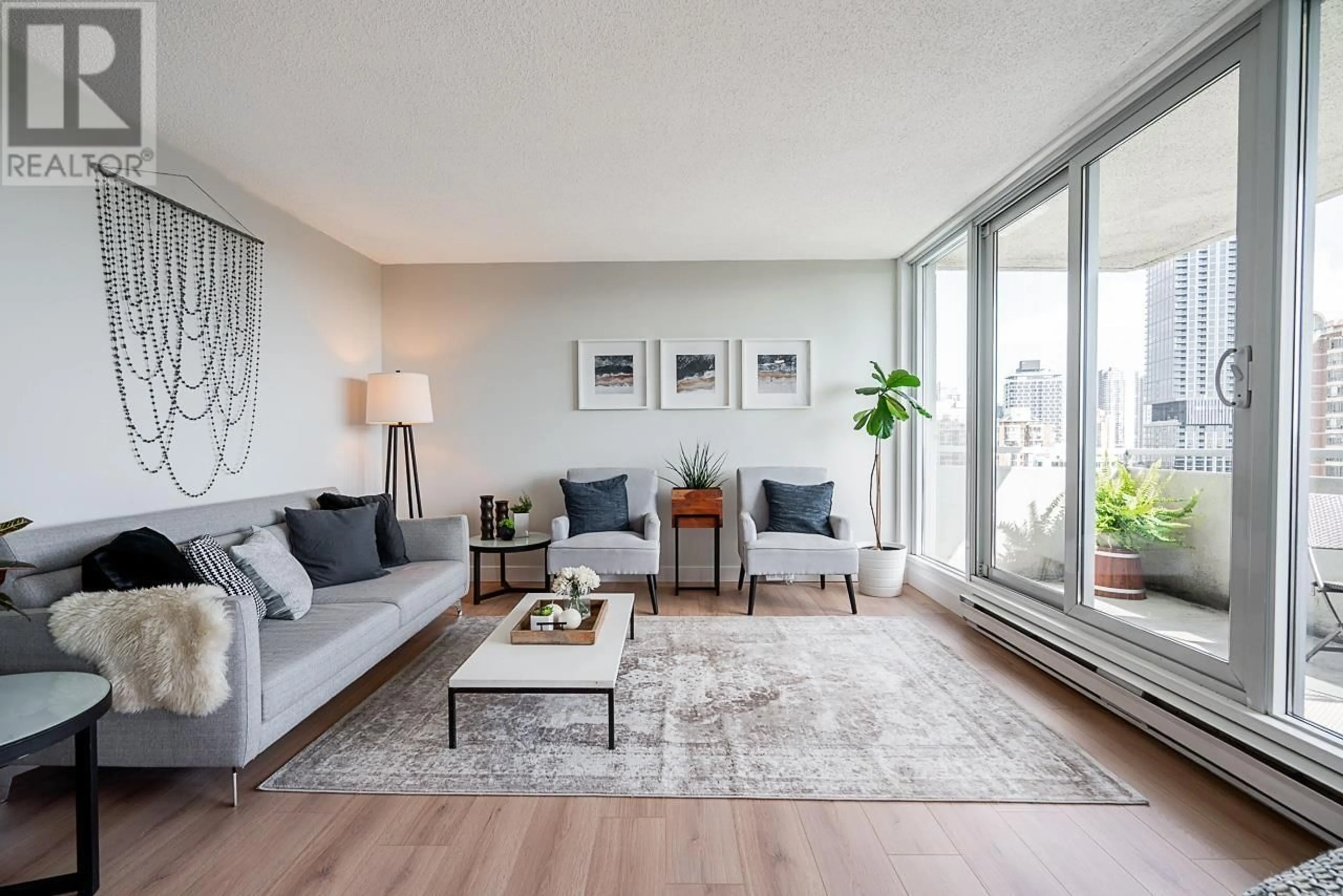 Living room with furniture, unknown for 2106 - 5645 BARKER AVENUE, Burnaby British Columbia V5H3L3