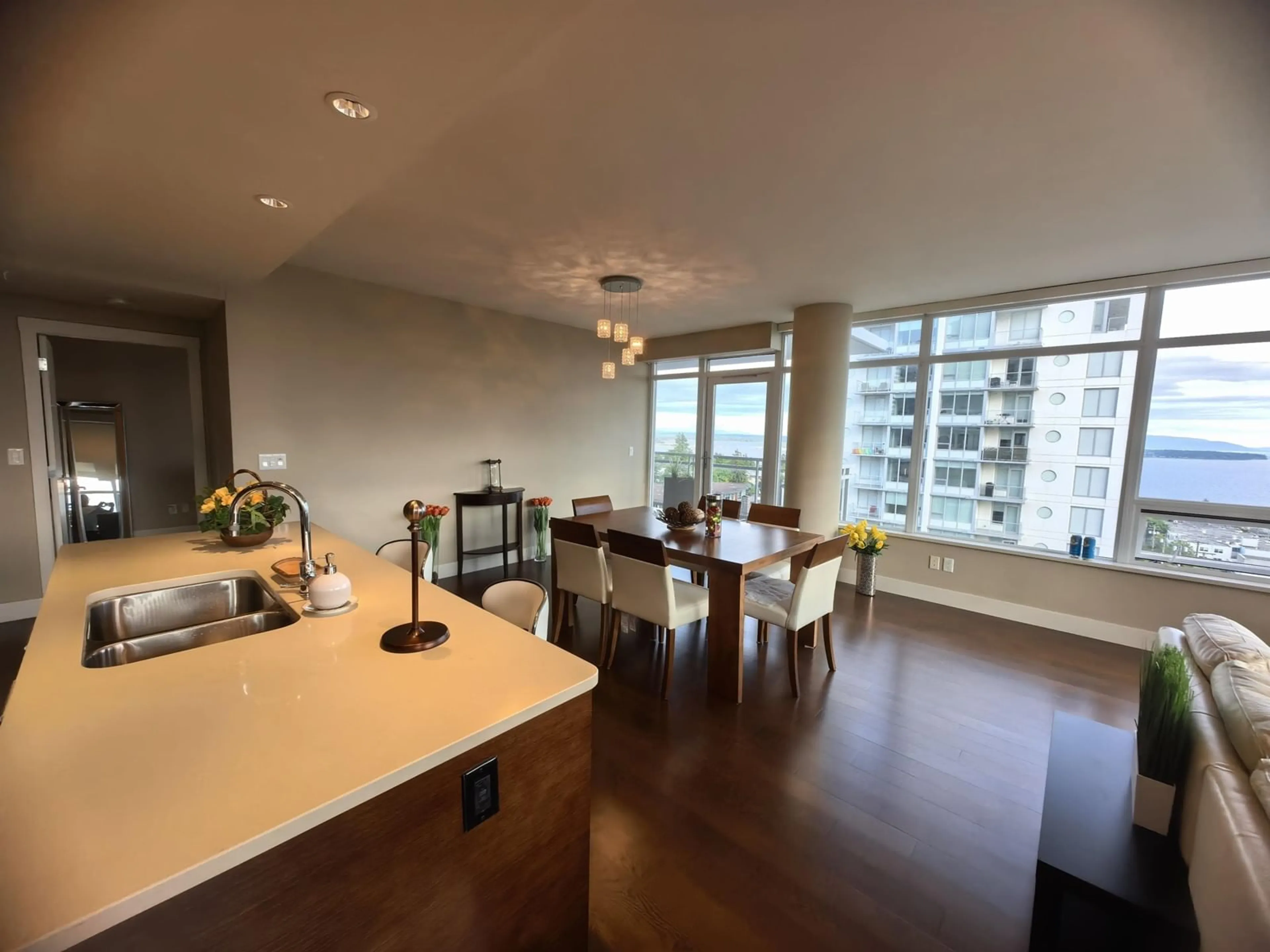 Unknown for 902 - 1473 JOHNSTON, White Rock British Columbia V4B0A2