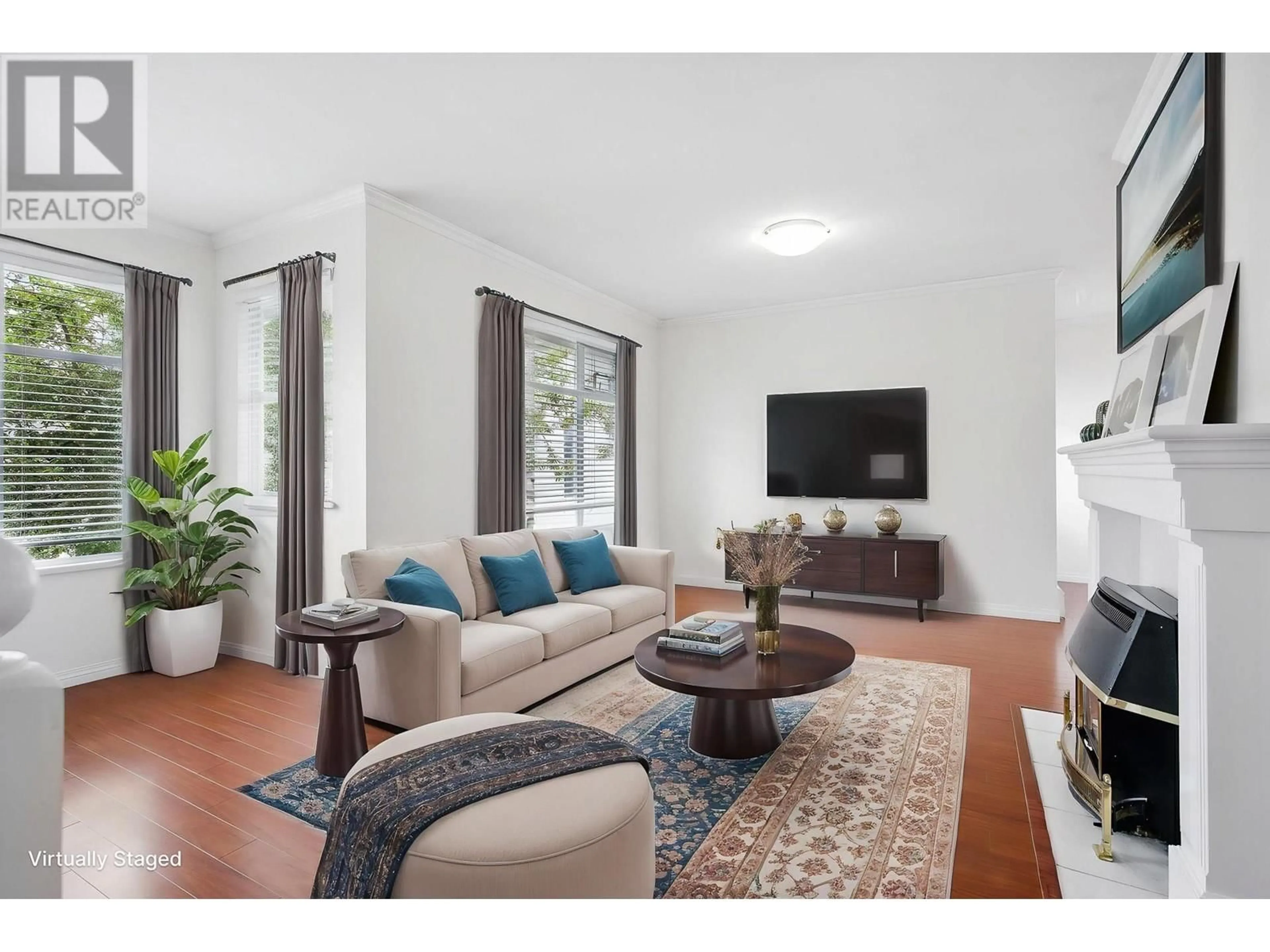 Living room with furniture, unknown for 11684 206A STREET, Maple Ridge British Columbia V2X0X8