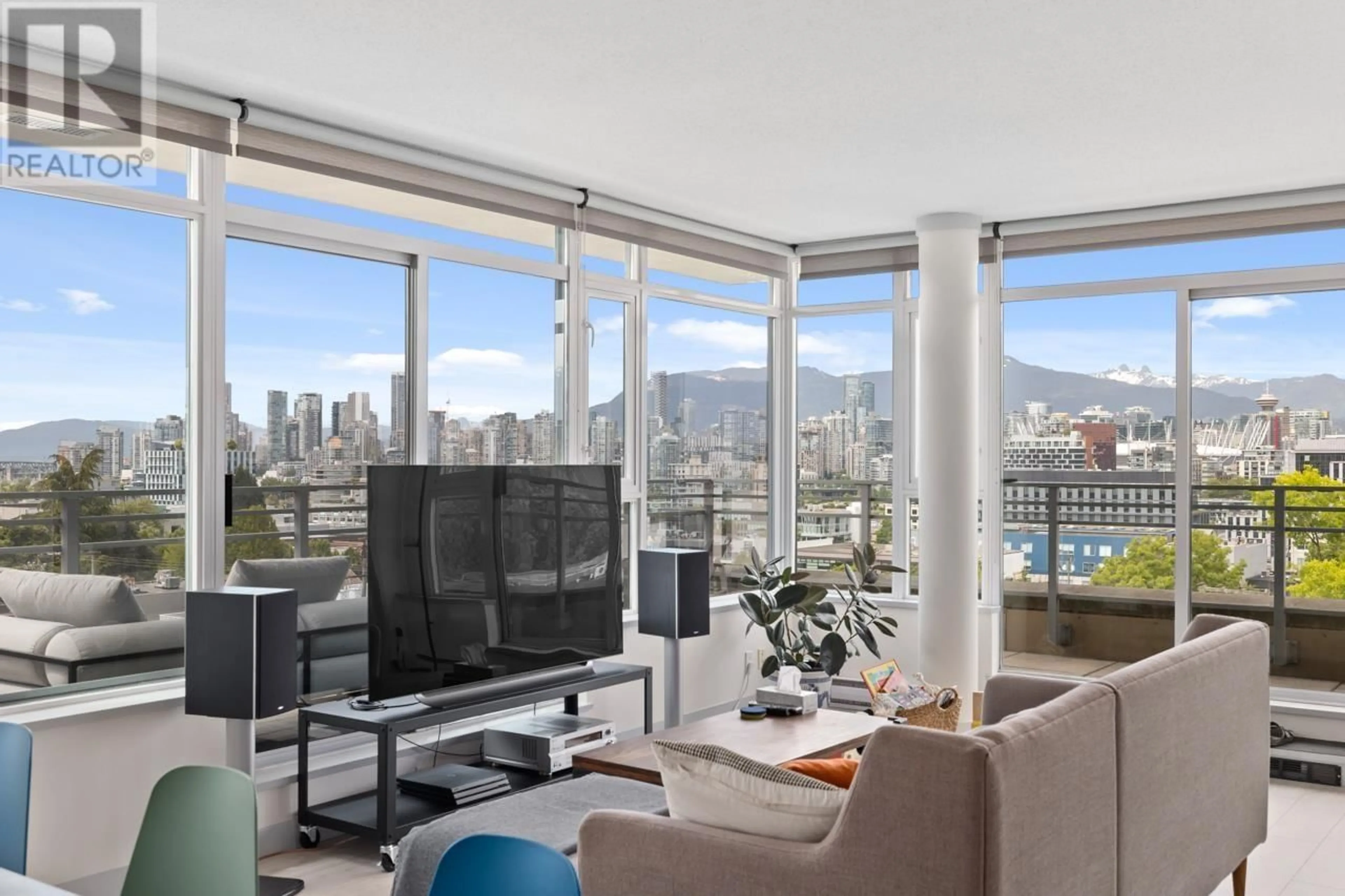 Living room with furniture, unknown for 505 - 2520 MANITOBA STREET, Vancouver British Columbia V5Y3A6