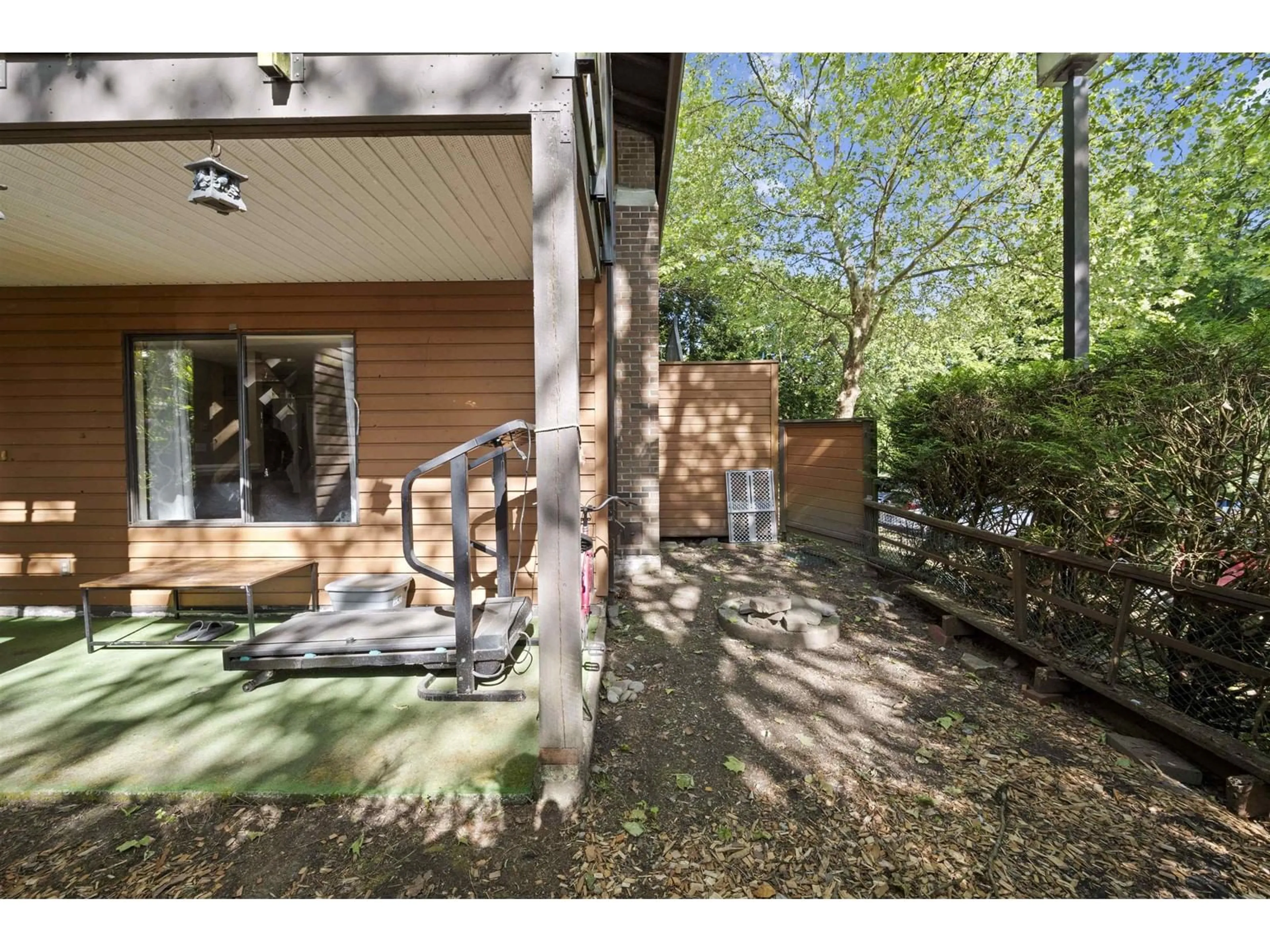 Patio, forest/trees view for 916 - 10620 150, Surrey British Columbia V3R7S1