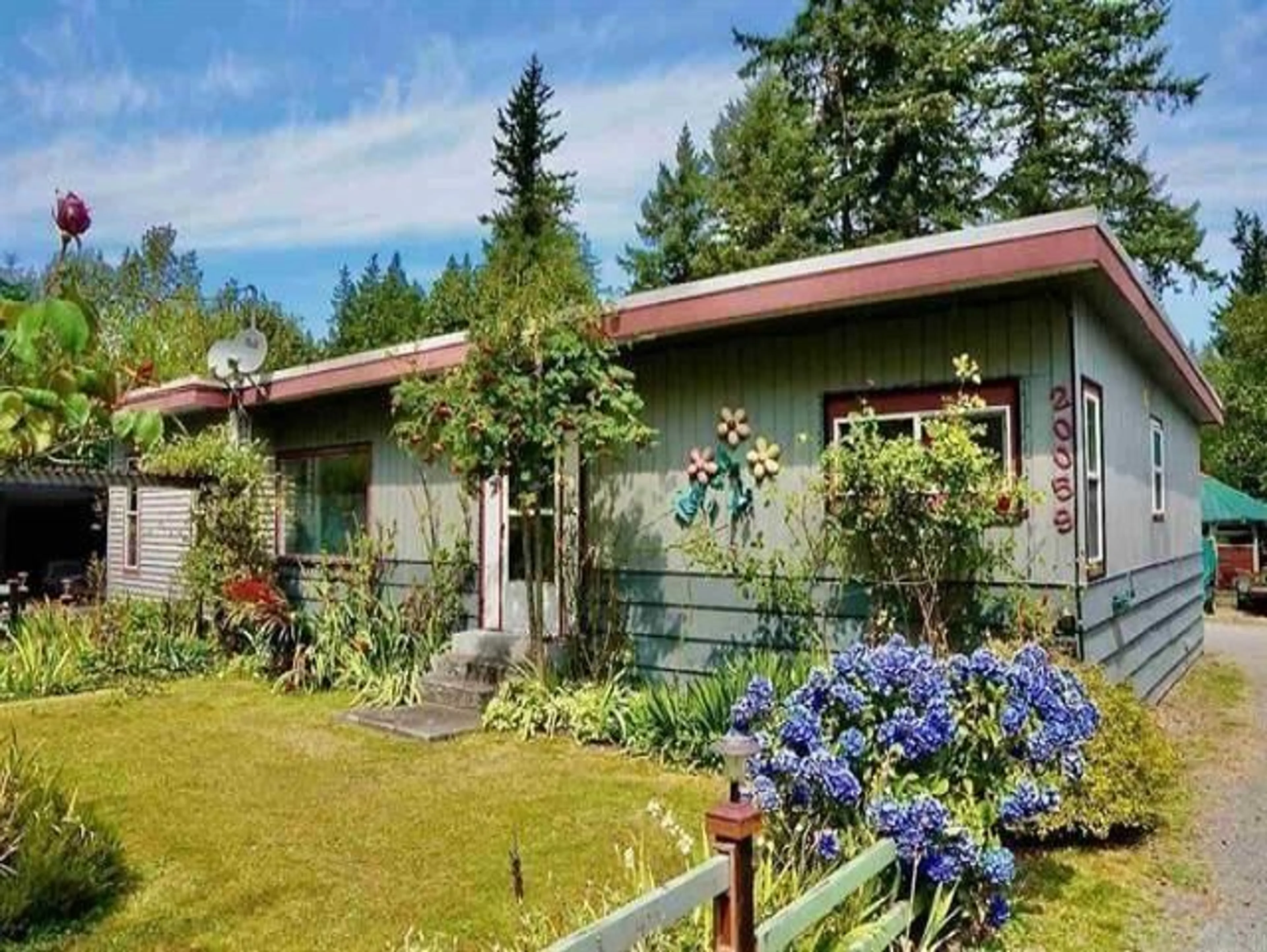 Unknown for 20059 24, Langley British Columbia V2Z1Z7