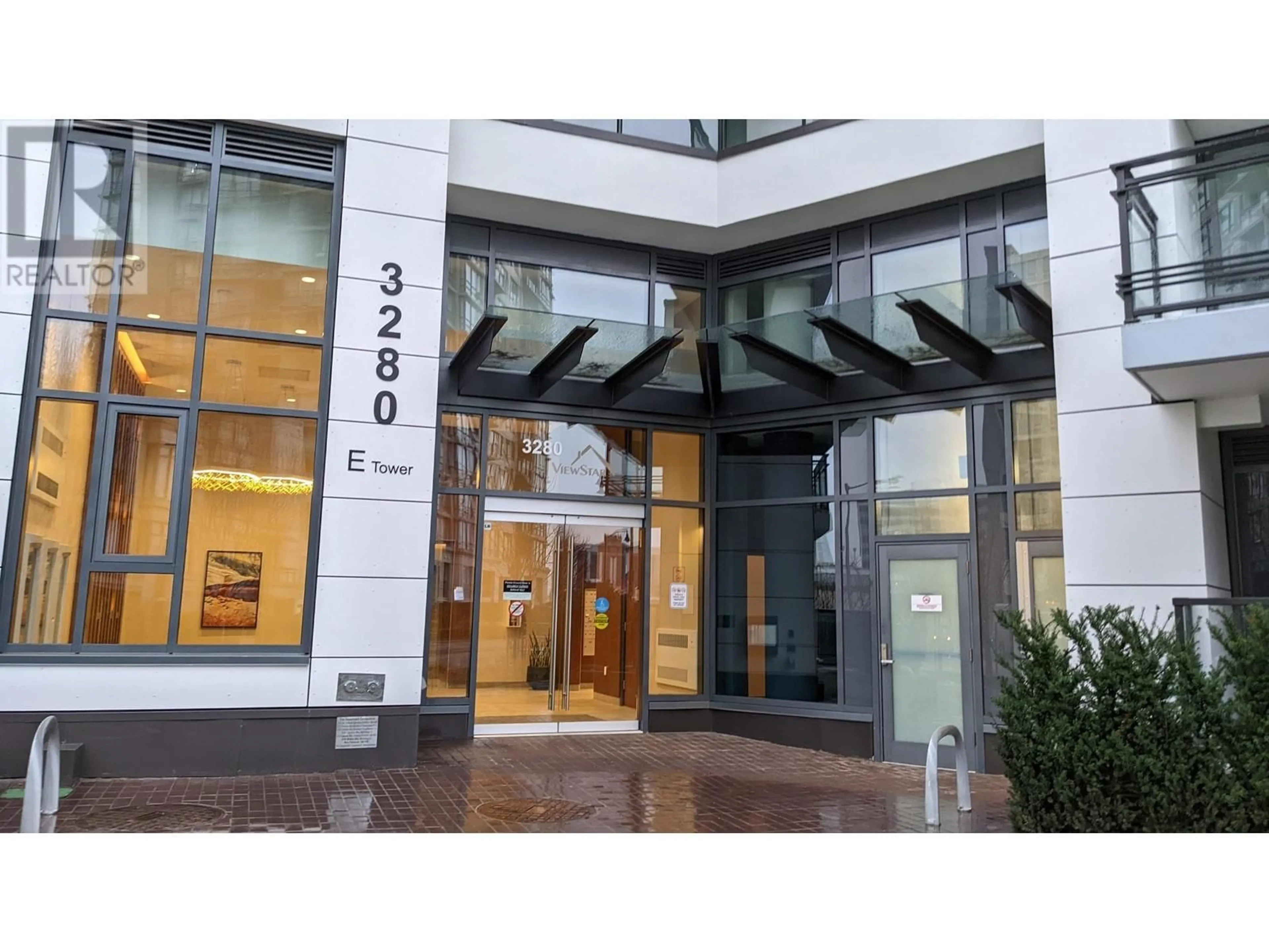 Indoor foyer for 906 - 3280 CORVETTE WAY, Richmond British Columbia V6X0T9