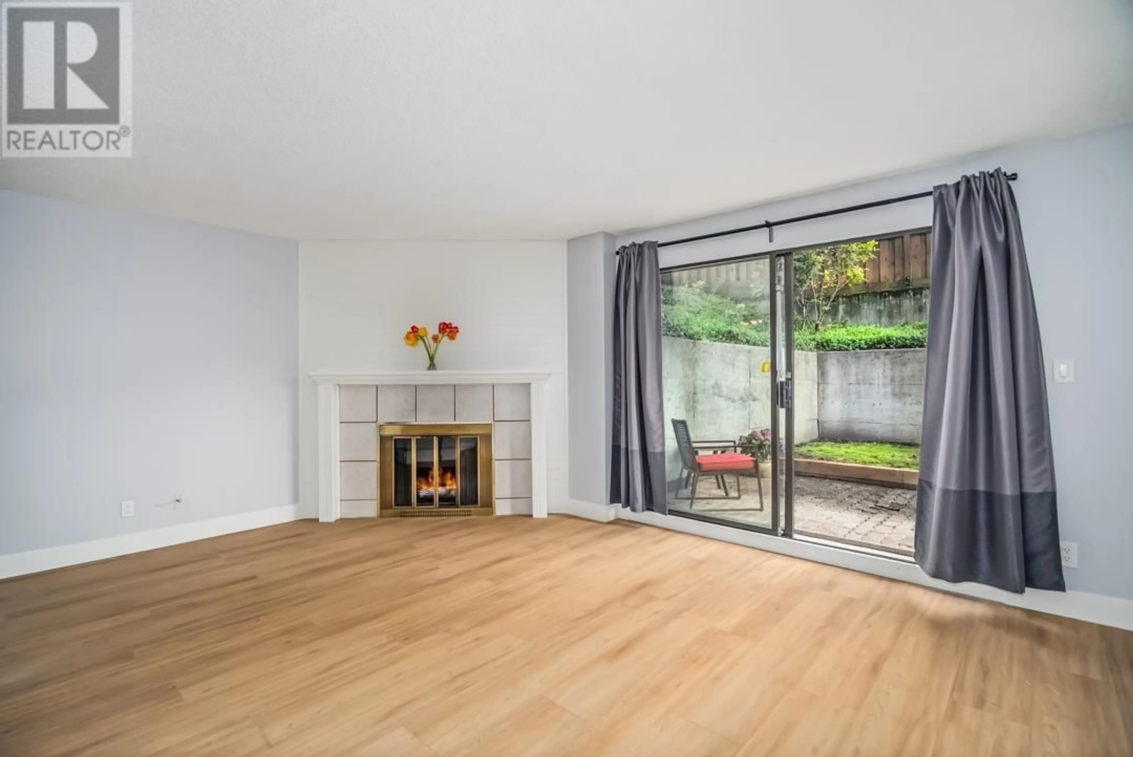 Unknown for 108 - 315 TENTH STREET, New Westminster British Columbia V3M3Y2