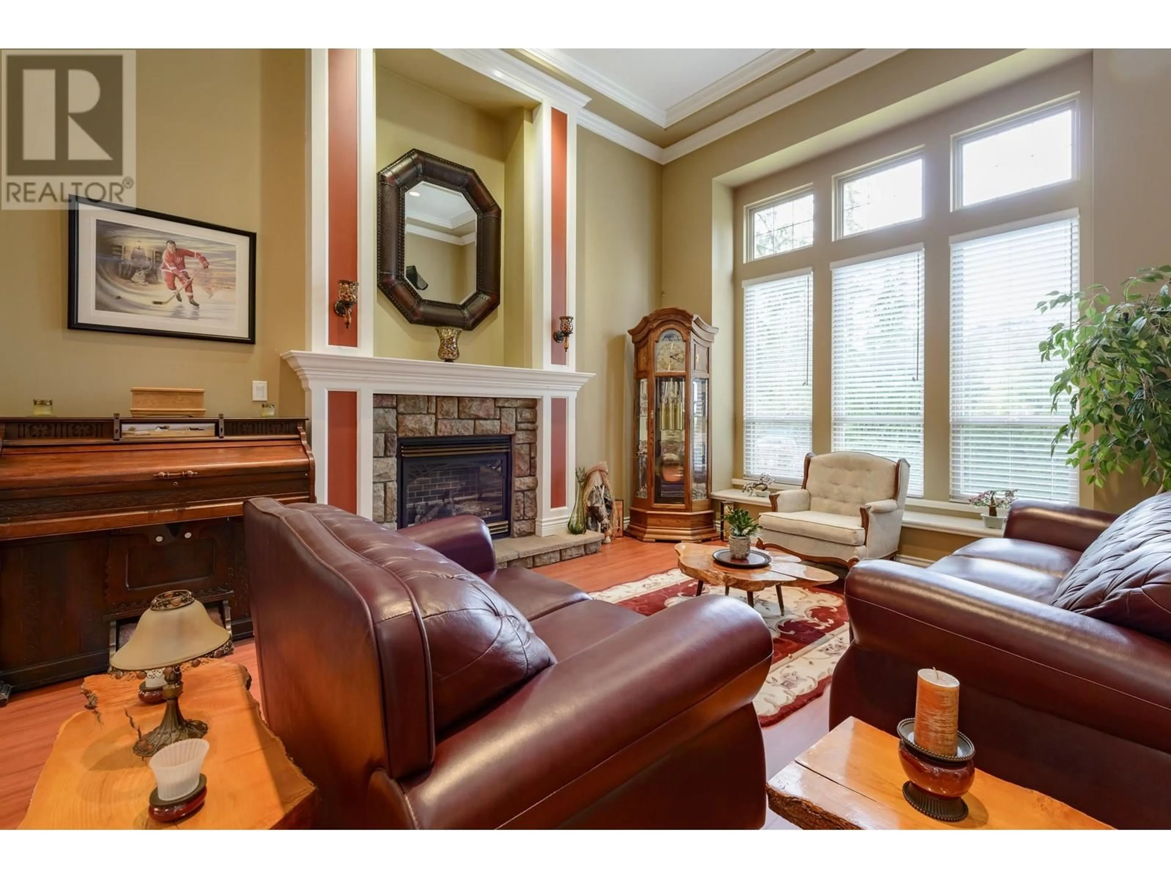 Living room with furniture, unknown for 12920 ALOUETTE ROAD, Maple Ridge British Columbia V4R1R8