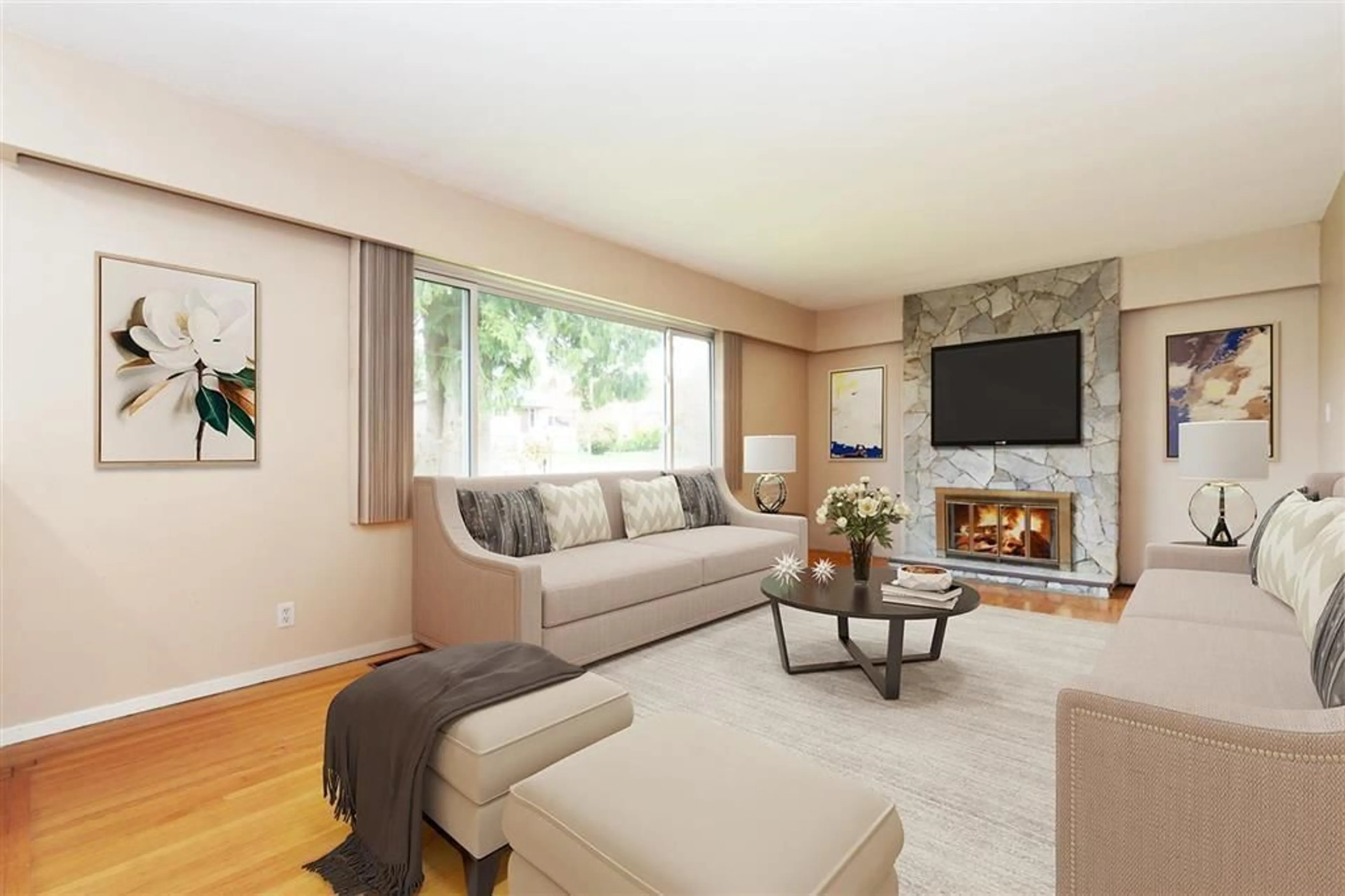 Living room with furniture, unknown for 8923 SHEPHERD, Delta British Columbia V4C4J9