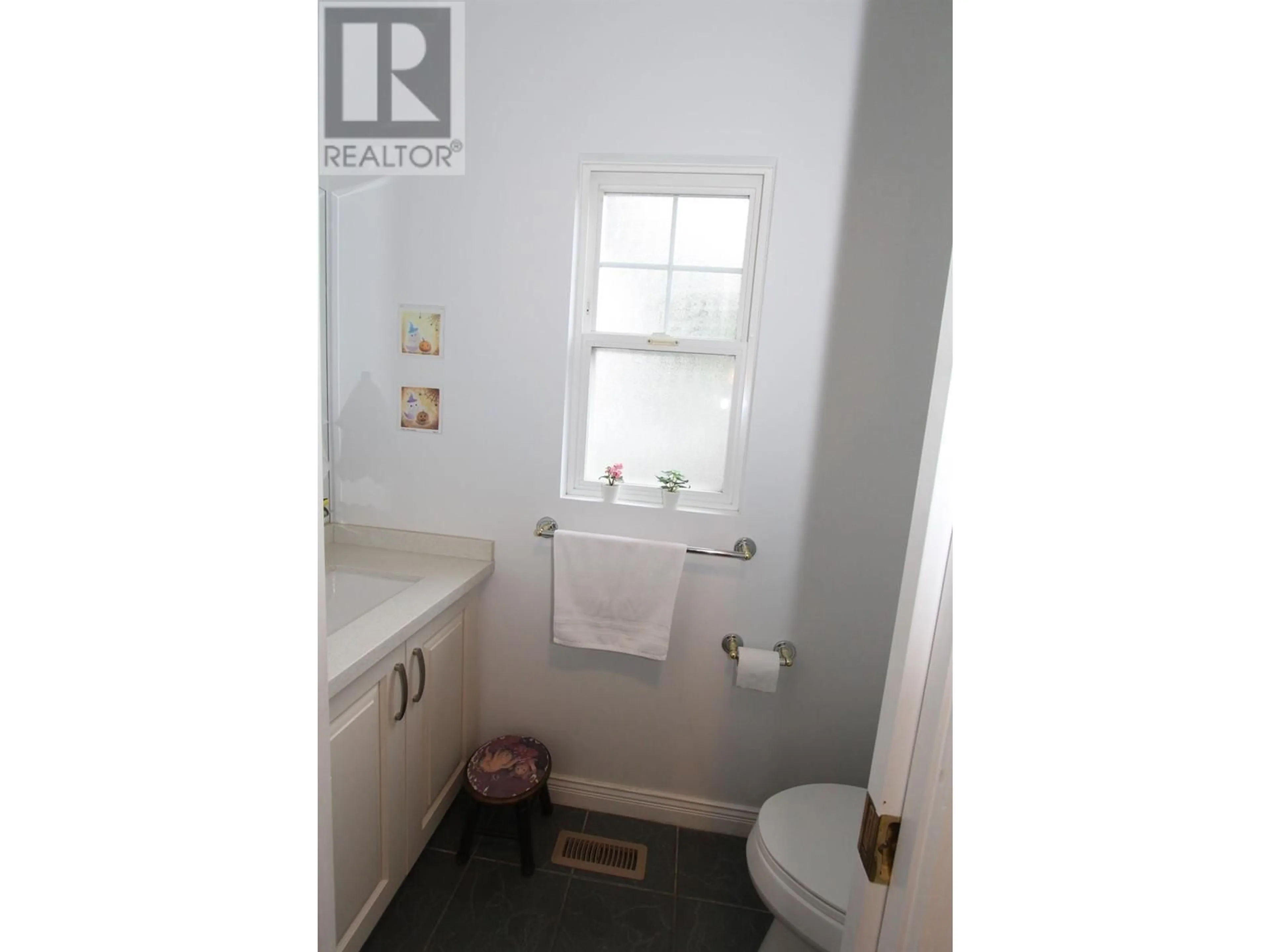 A pic of a room for 10 - 5931 WILLIAMS ROAD, Richmond British Columbia V7E1K2