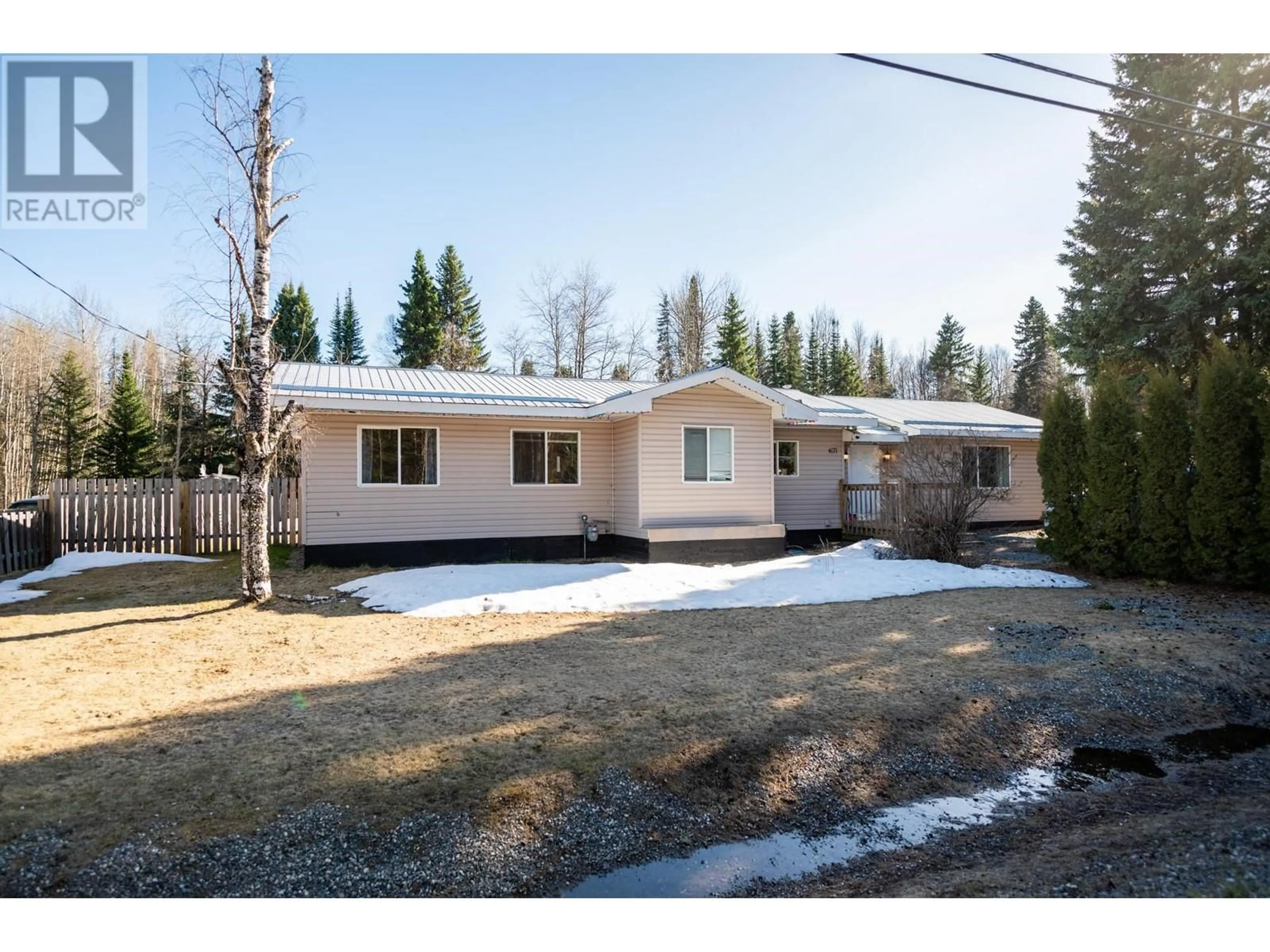 A pic from outside/outdoor area/front of a property/back of a property/a pic from drone, street for 4171 ESTAVILLA DRIVE, Prince George British Columbia V2K2T8