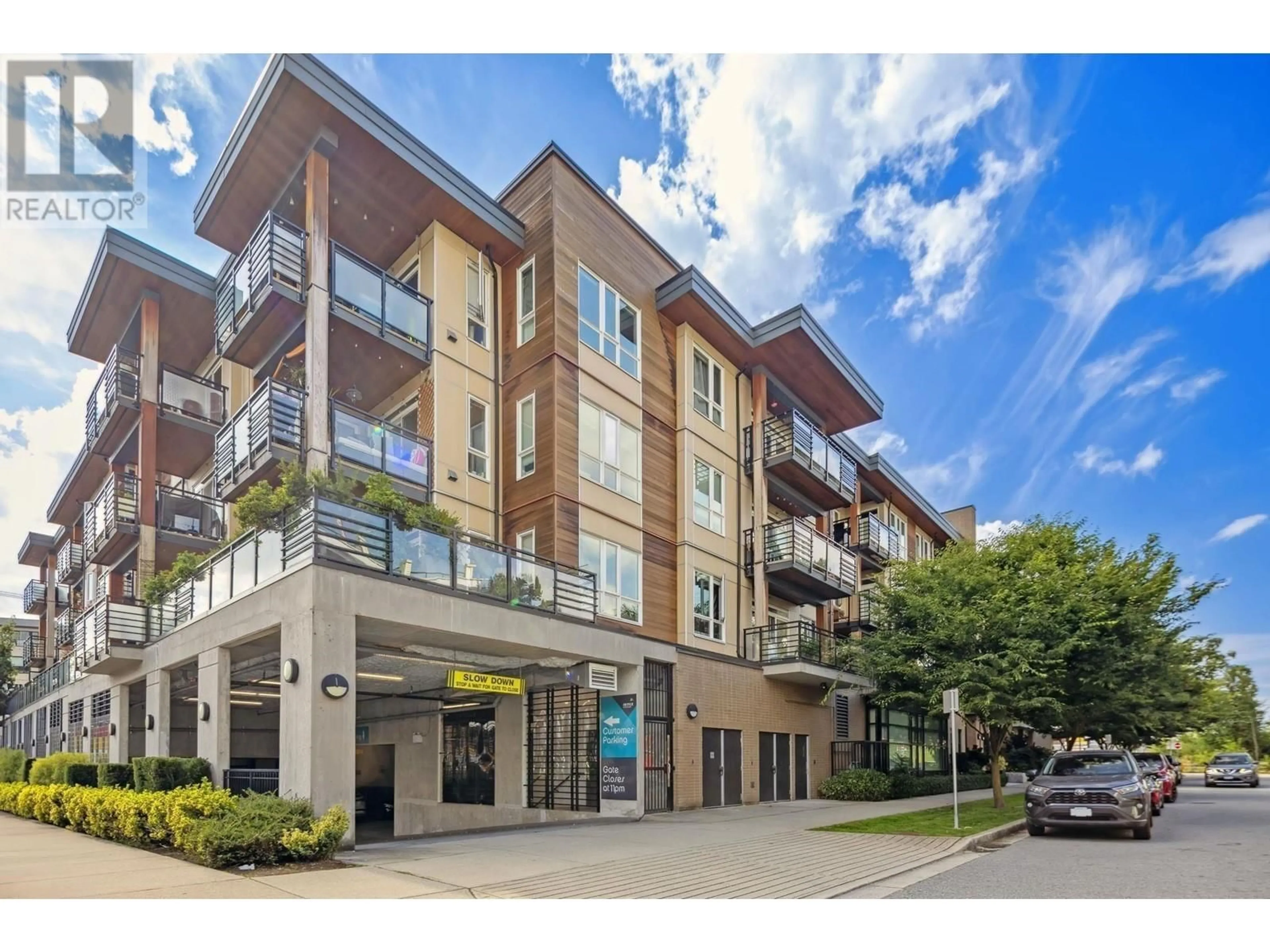 Unknown for 309 - 733 14TH STREET, North Vancouver British Columbia V7M0C6