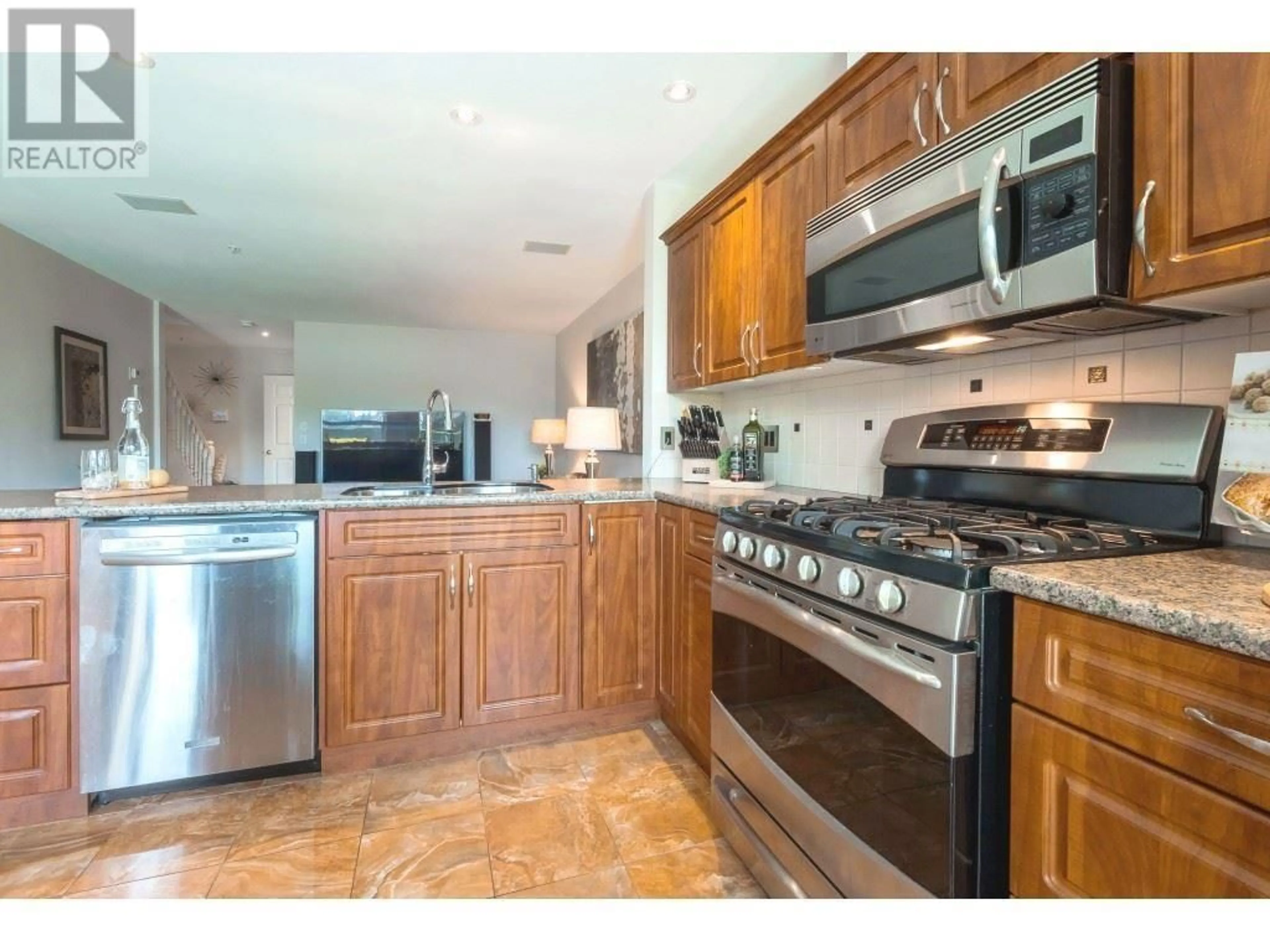 Unknown for 53 - 758 RIVERSIDE DRIVE, Port Coquitlam British Columbia V3B7V8
