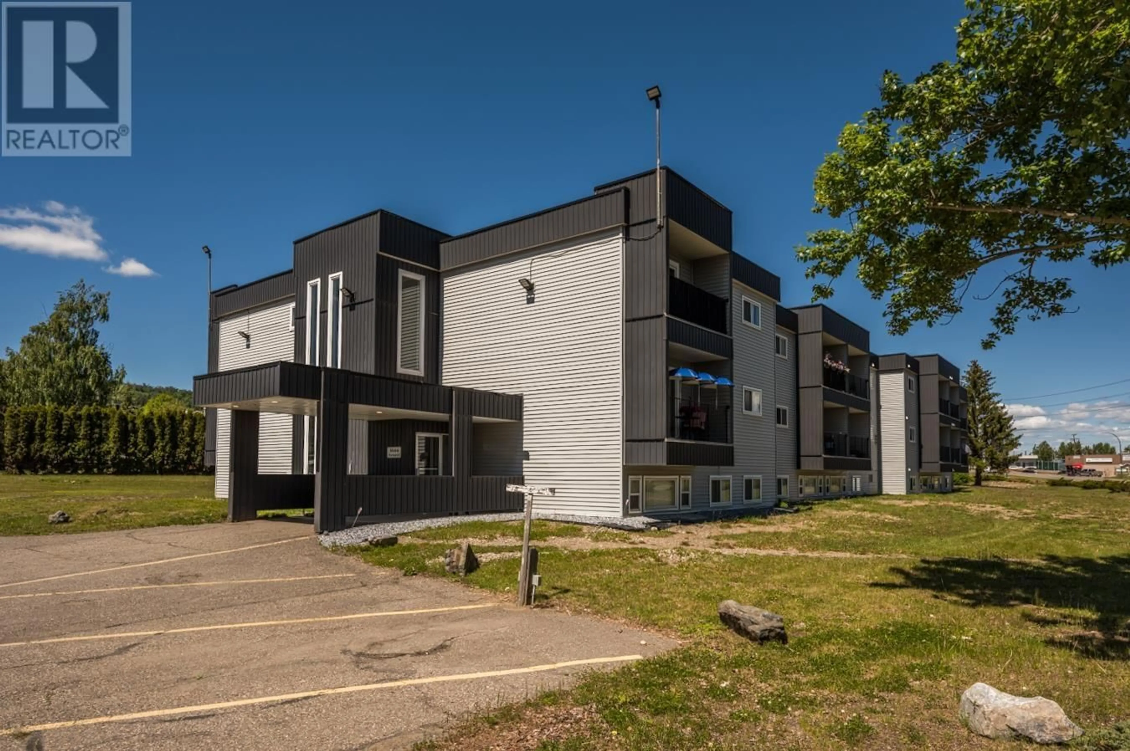 A pic from outside/outdoor area/front of a property/back of a property/a pic from drone, building for 109 - 3644 ARNETT AVENUE, Prince George British Columbia V2N4J5