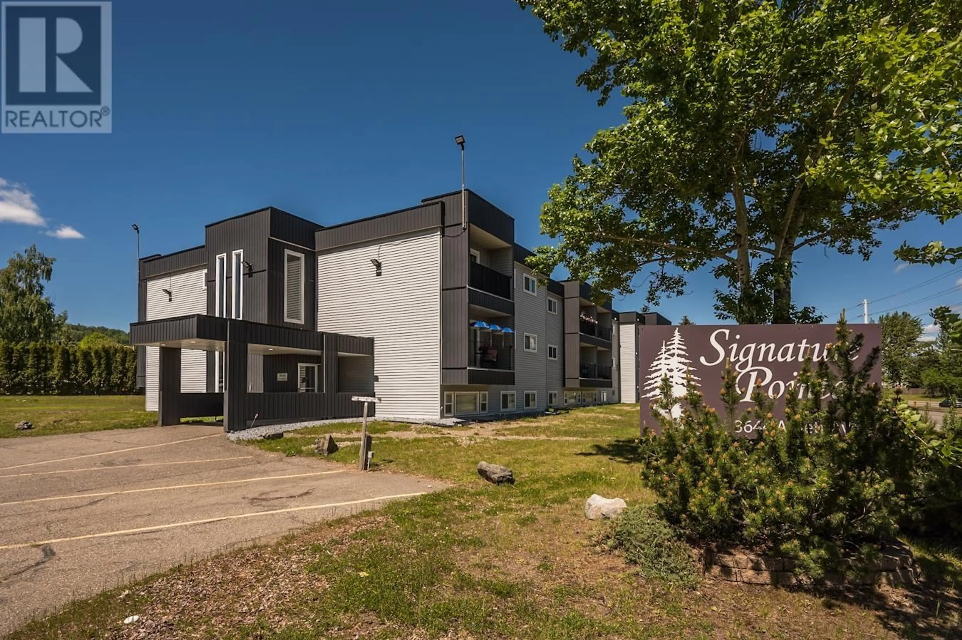 A pic from outside/outdoor area/front of a property/back of a property/a pic from drone, building for 109 - 3644 ARNETT AVENUE, Prince George British Columbia V2N4J5