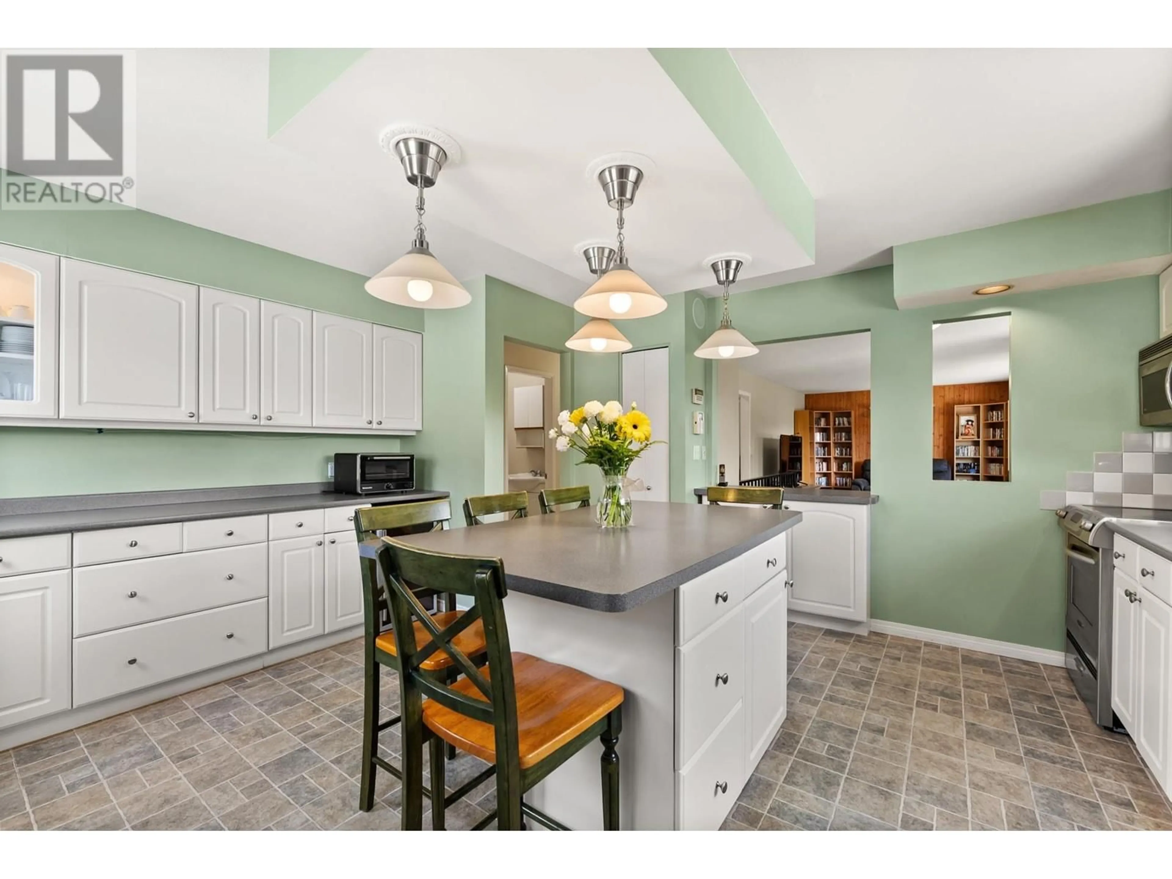 Open concept kitchen, ceramic/tile floor for 10580 ROSEBROOK ROAD, Richmond British Columbia V7A2R7