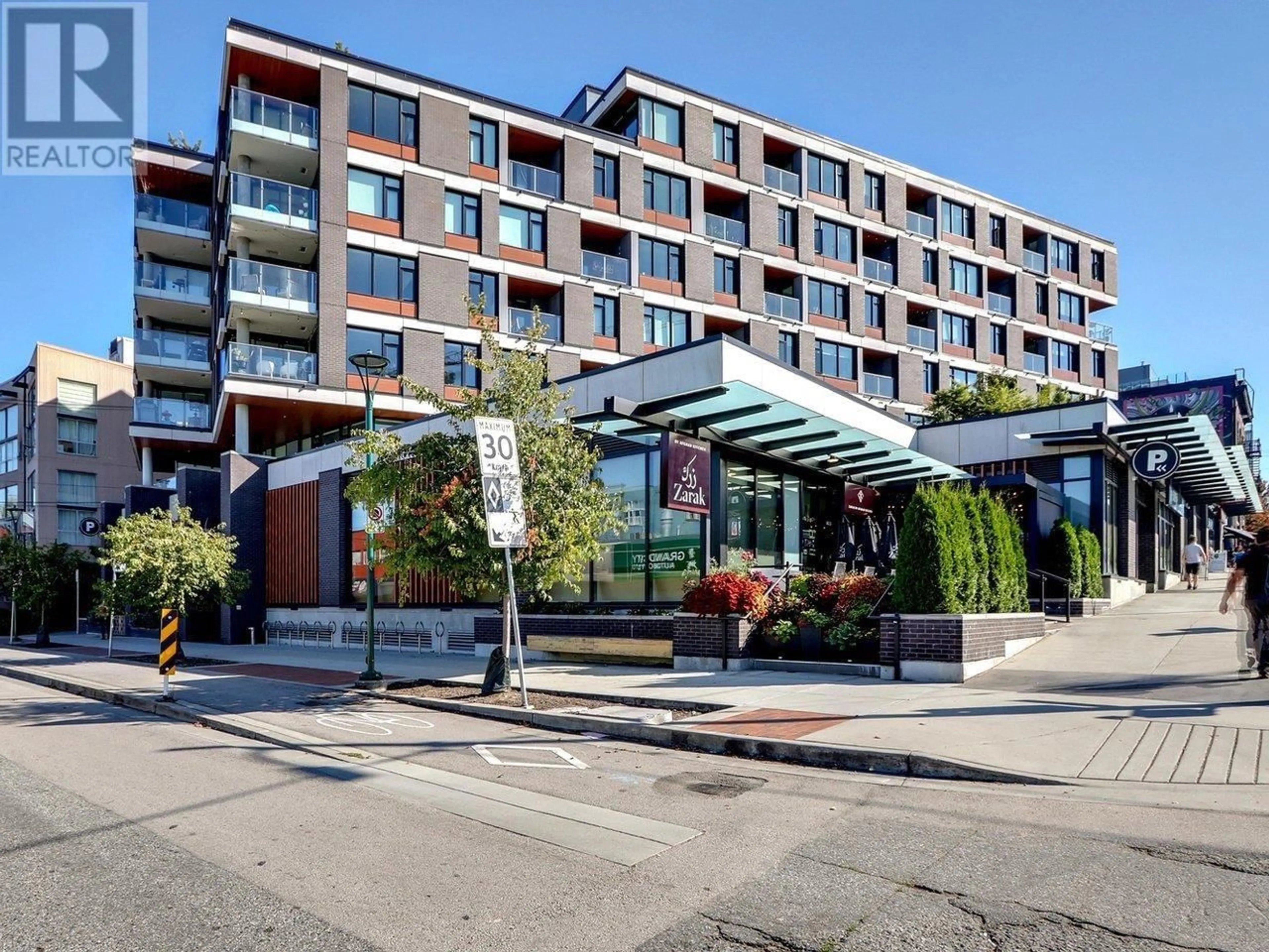 Patio, street for 502 - 210 5TH AVENUE, Vancouver British Columbia V5T0K1