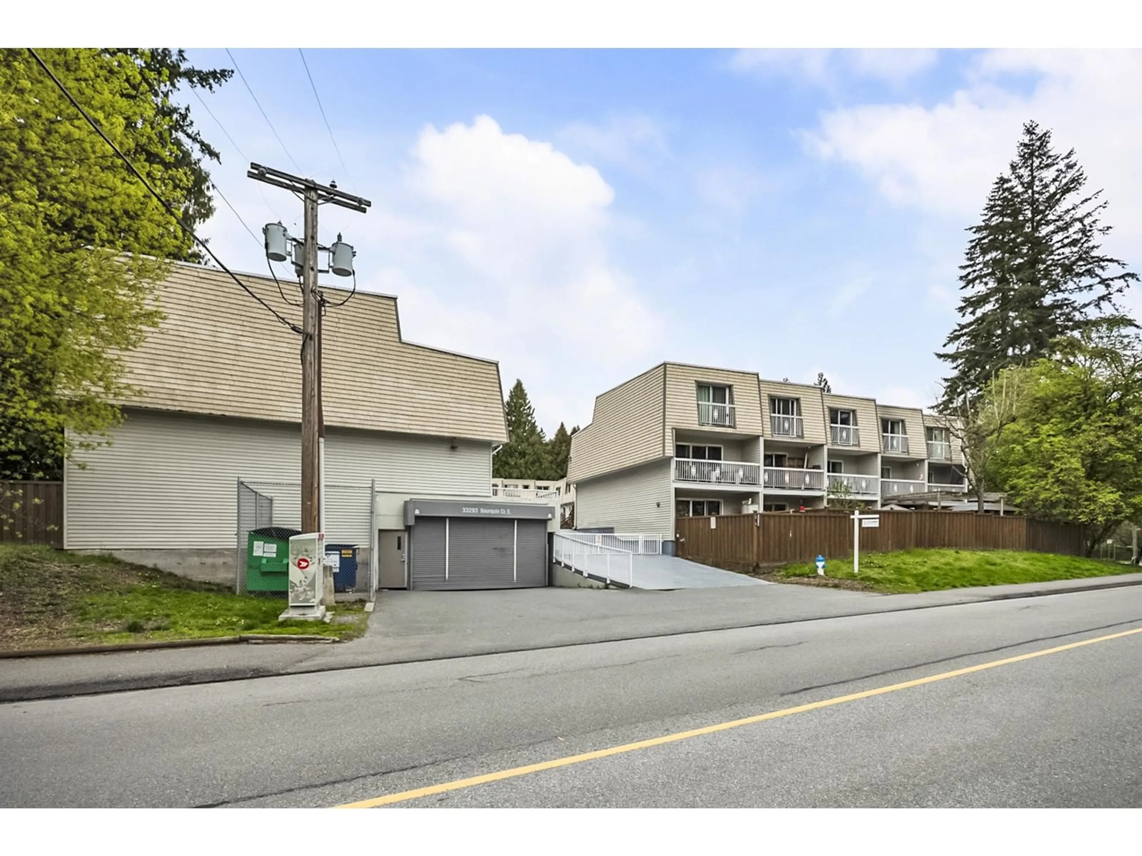 Unknown for 16 - 33293 BOURQUIN EAST, Abbotsford British Columbia V2S1Y2