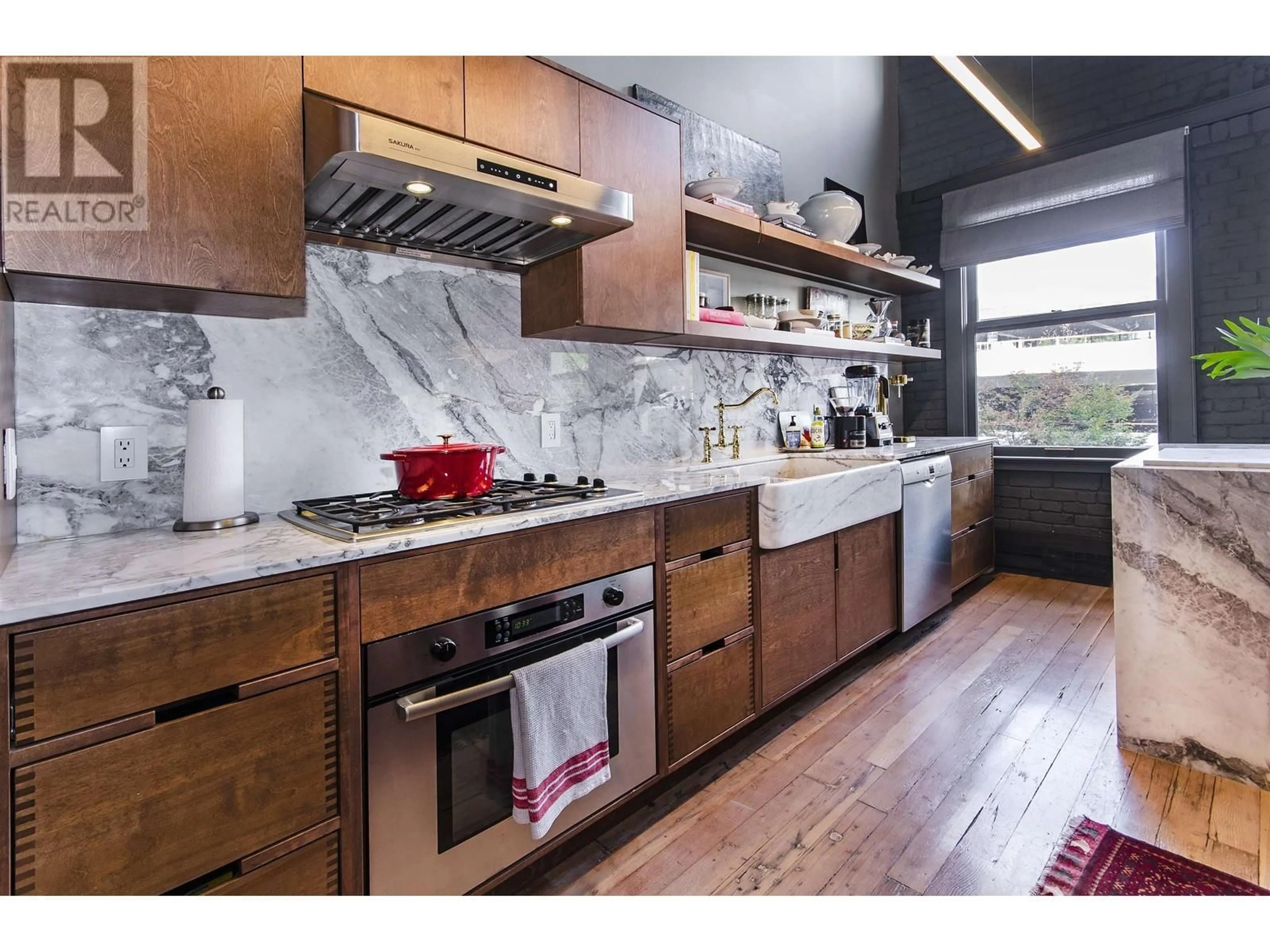 Contemporary kitchen, unknown for 302 - 528 BEATTY STREET, Vancouver British Columbia V6B2L3