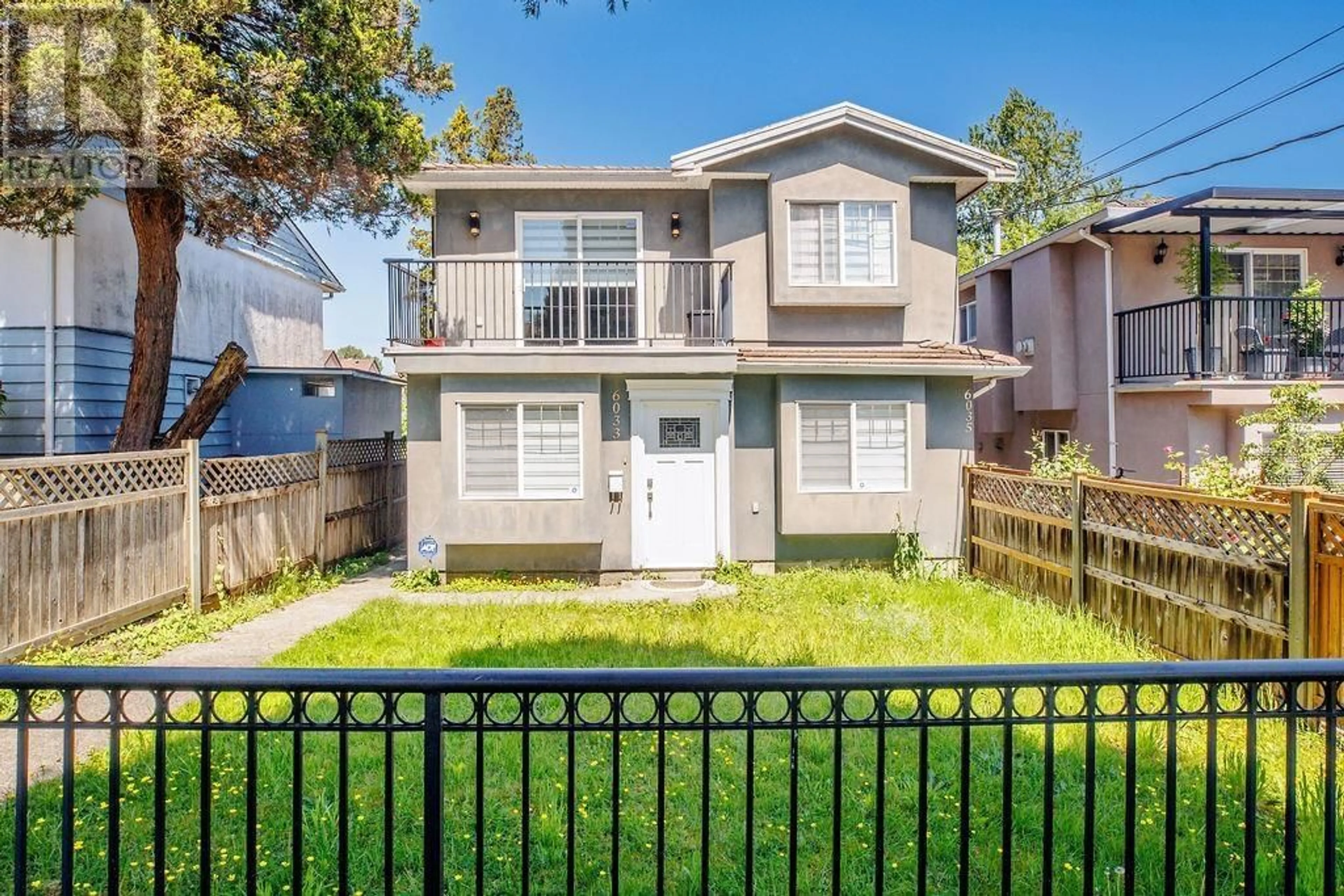 Home with vinyl exterior material, street for 6033 WOODSWORTH STREET, Burnaby British Columbia V5G1S9