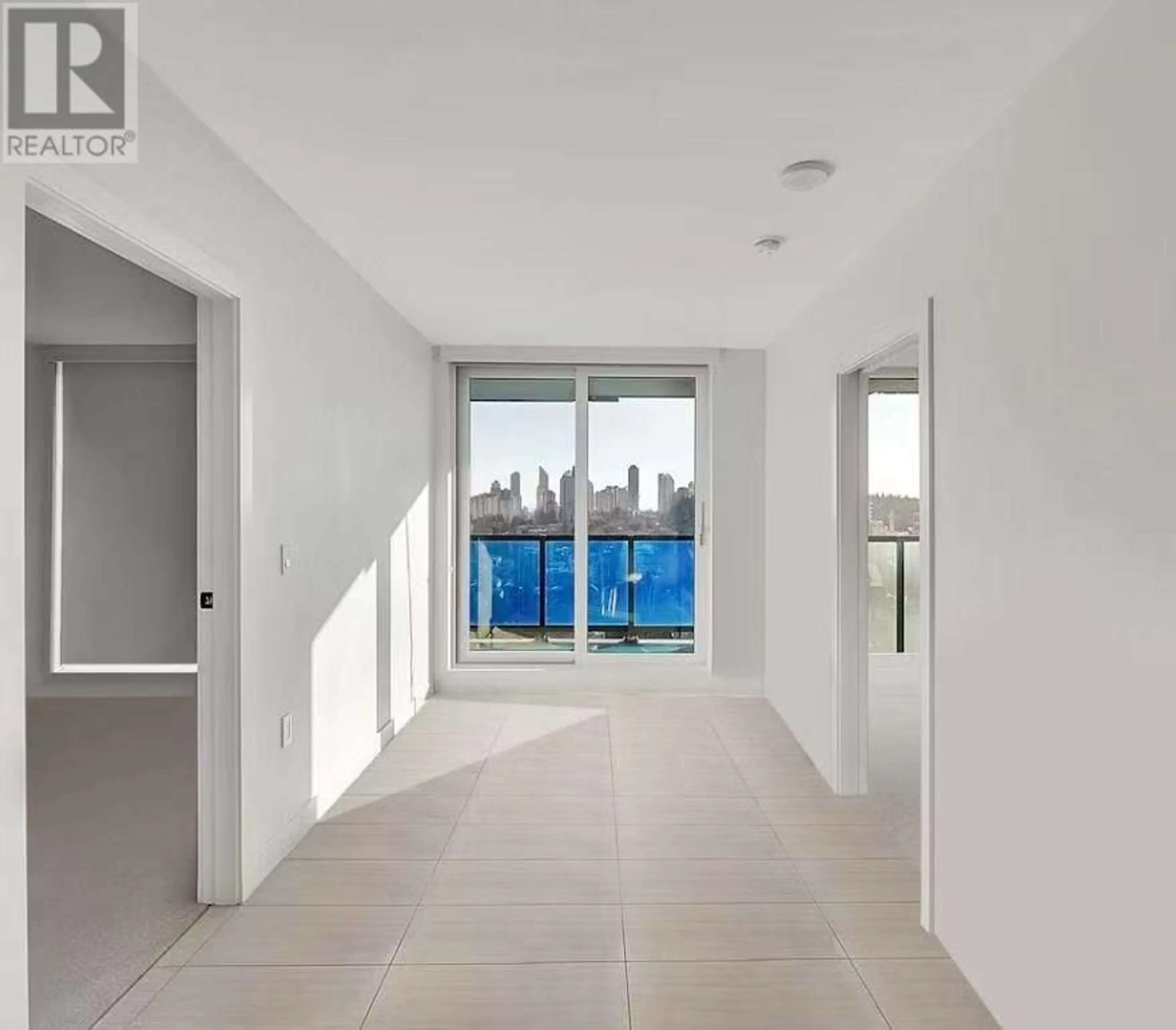 A pic of a room for 404 - 5058 JOYCE STREET, Vancouver British Columbia V5R0J9