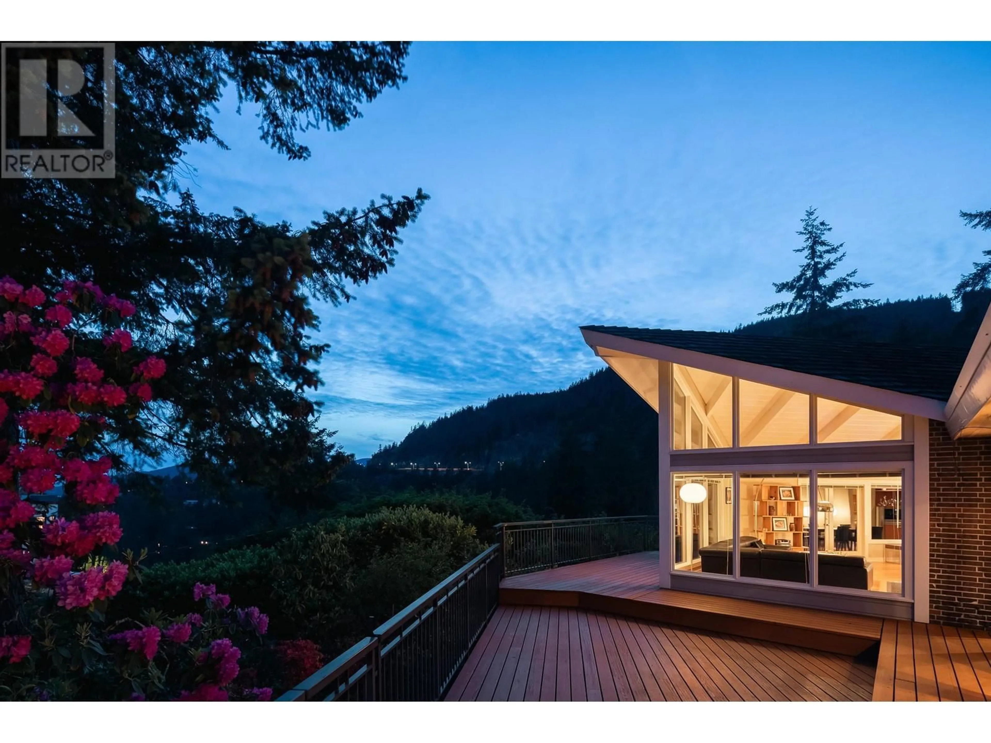 Unknown for 5634 WESTPORT ROAD, West Vancouver British Columbia V7W1V1