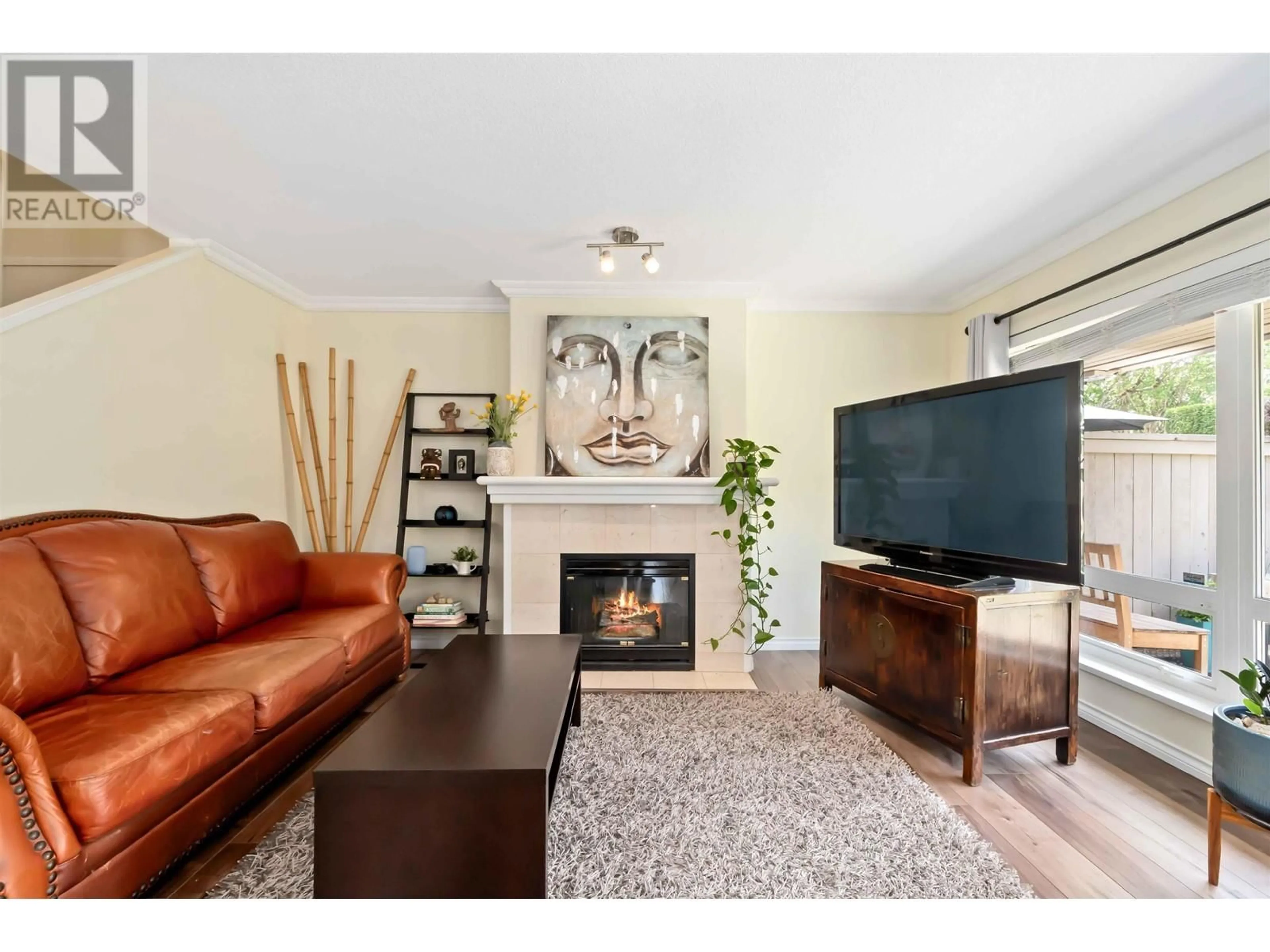 Living room with furniture, unknown for 11 - 11737 236 STREET, Maple Ridge British Columbia V4R2E5