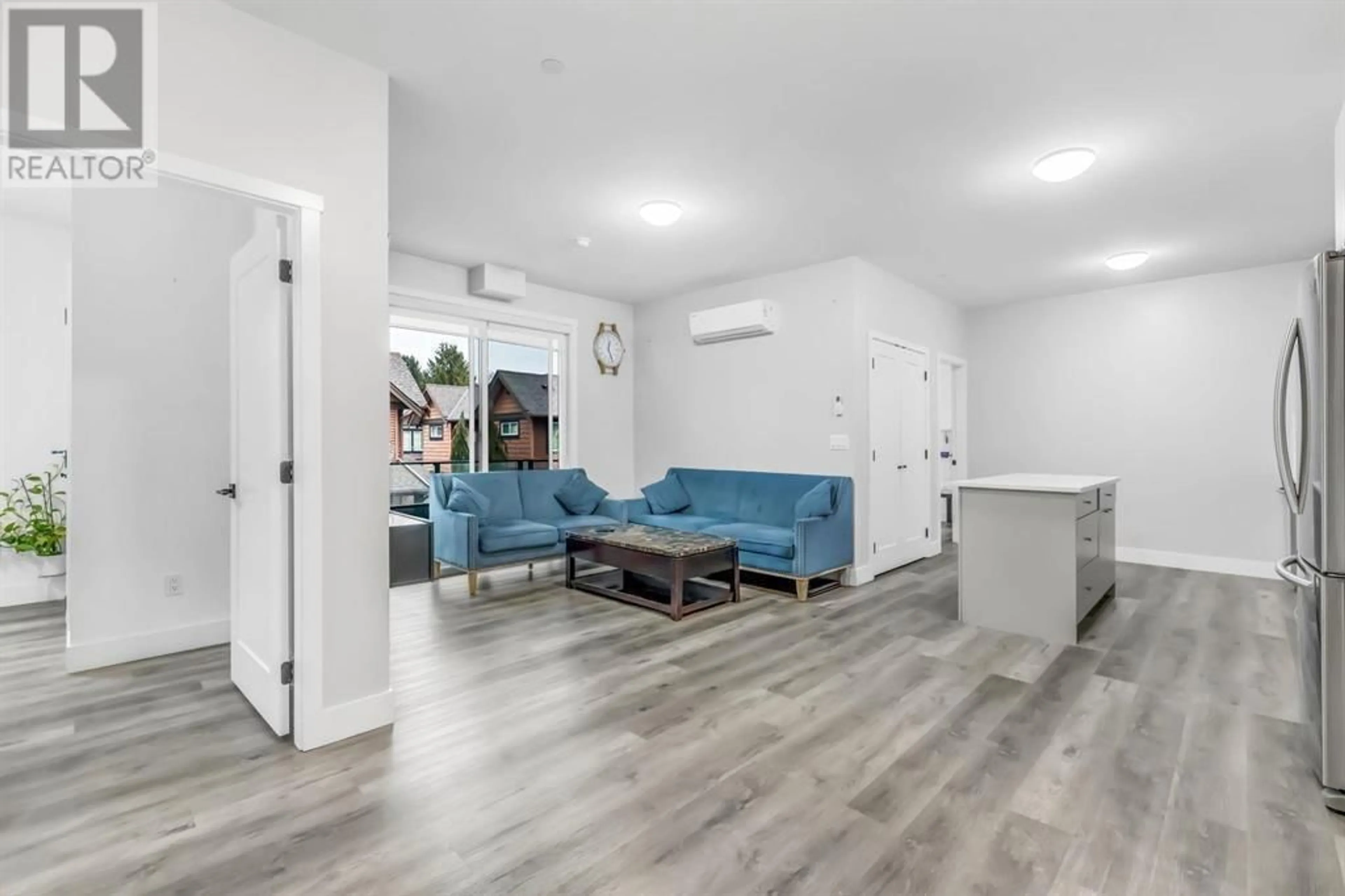 Living room with furniture, unknown for 207 - 12320 222 STREET, Maple Ridge British Columbia V2X4K8