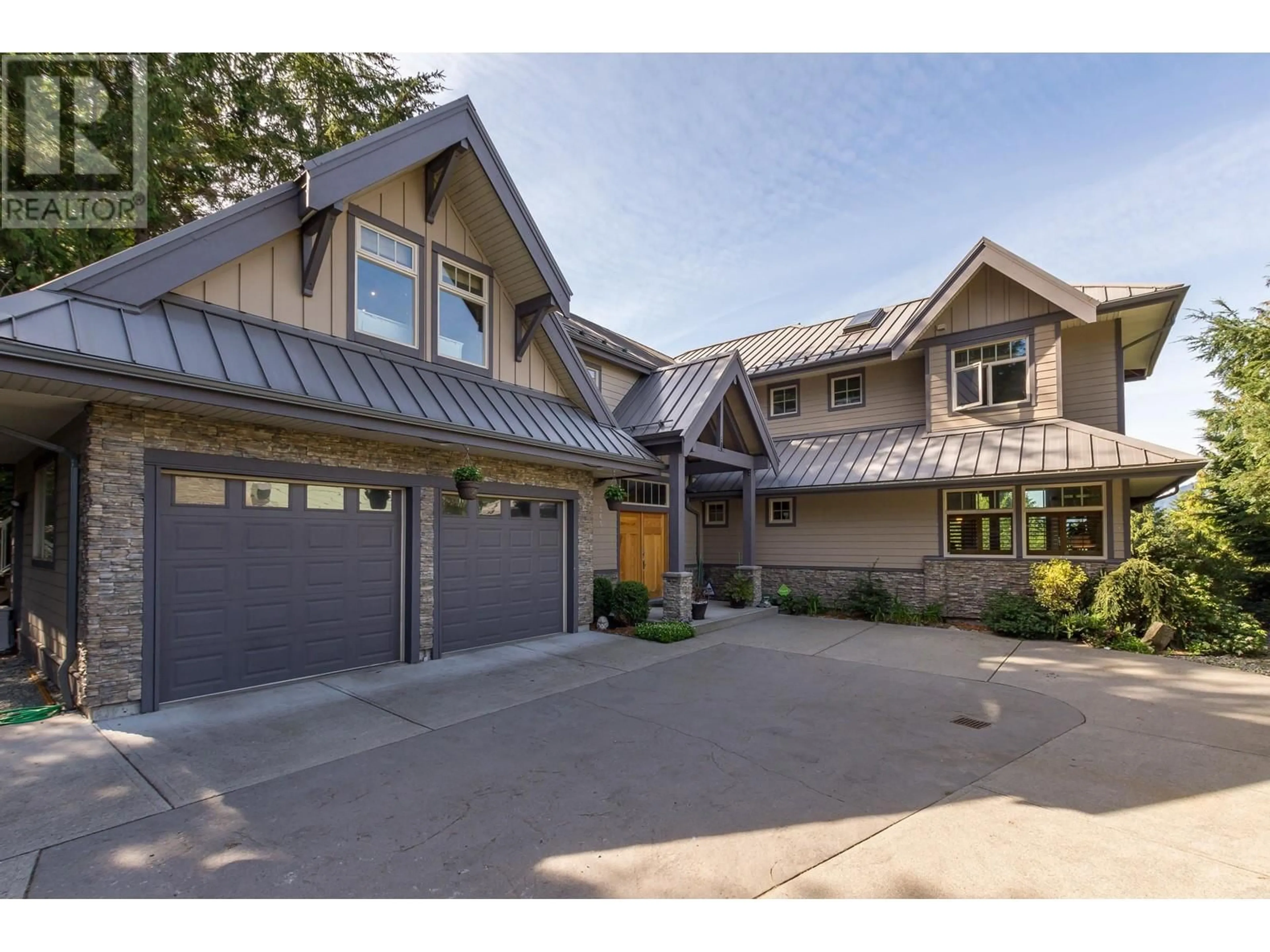 Unknown for 1 - 2658 RHUM & EIGG DRIVE, Squamish British Columbia V0N1T0