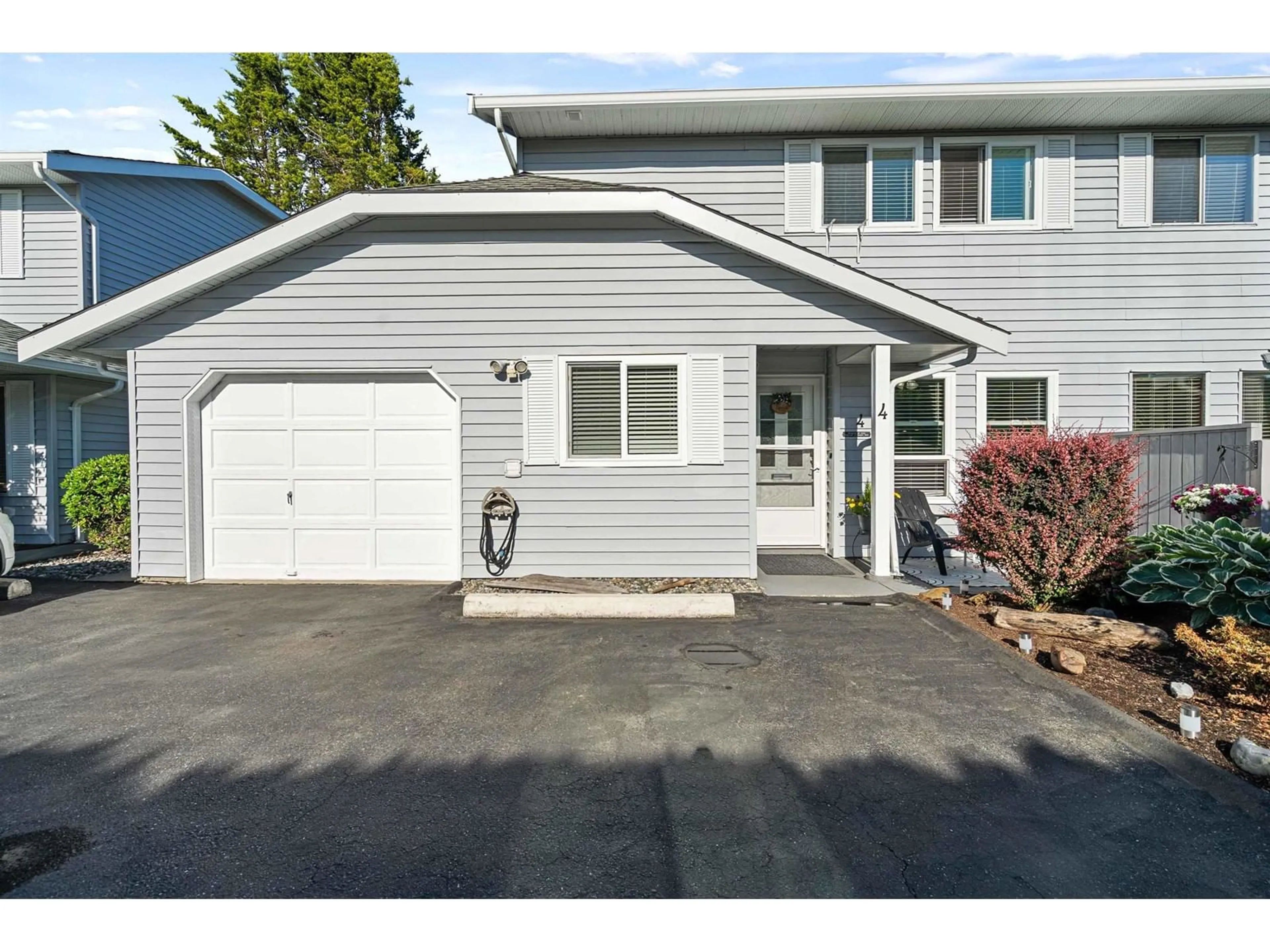 Unknown for 4 - 33931 MARSHALL, Abbotsford British Columbia V2S1L6