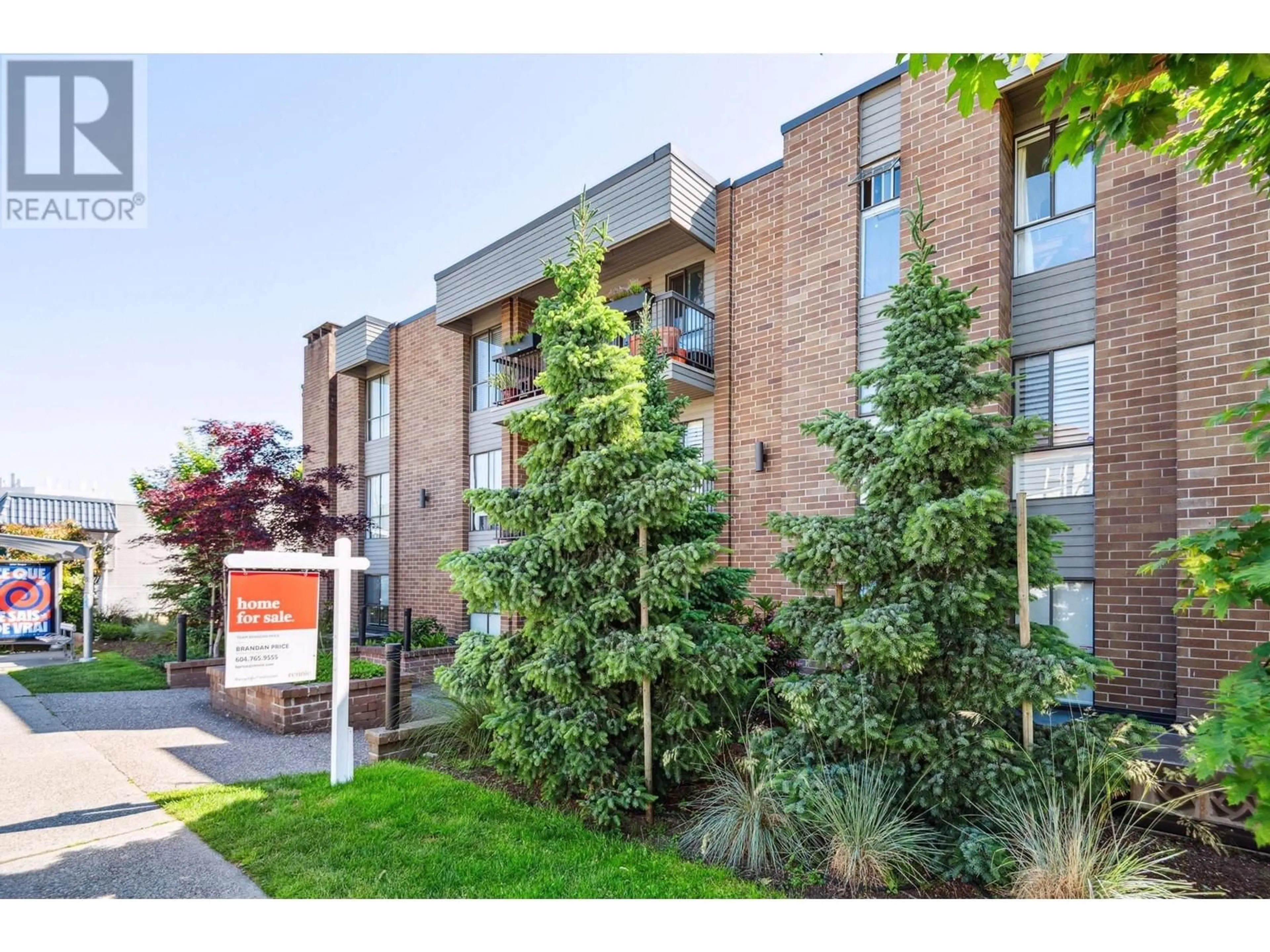 Unknown for 208 - 3264 OAK STREET, Vancouver British Columbia V6H2L3
