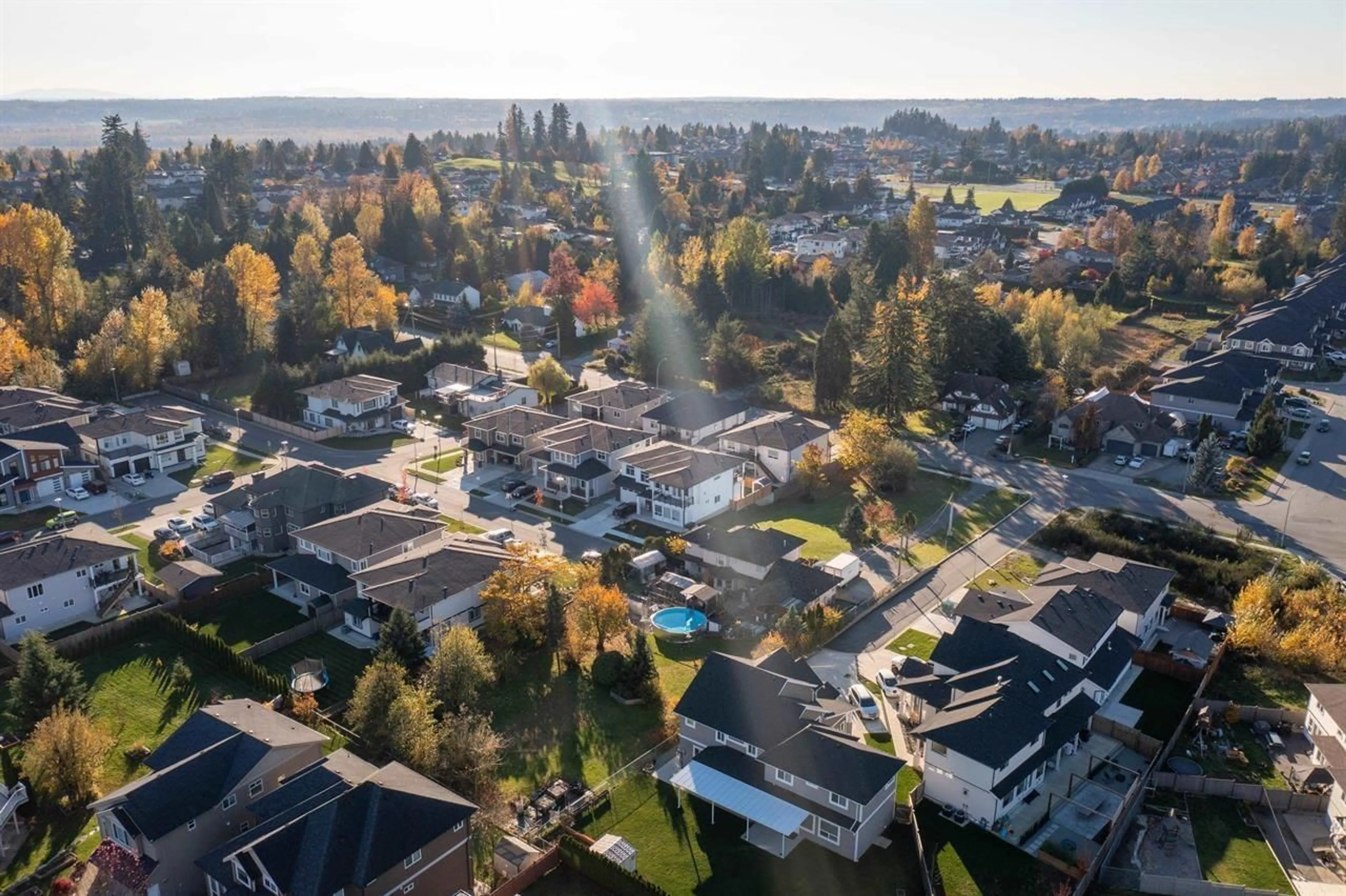A pic from outside/outdoor area/front of a property/back of a property/a pic from drone, mountain view for 8566 NOTTMAN, Mission British Columbia V2V3W4