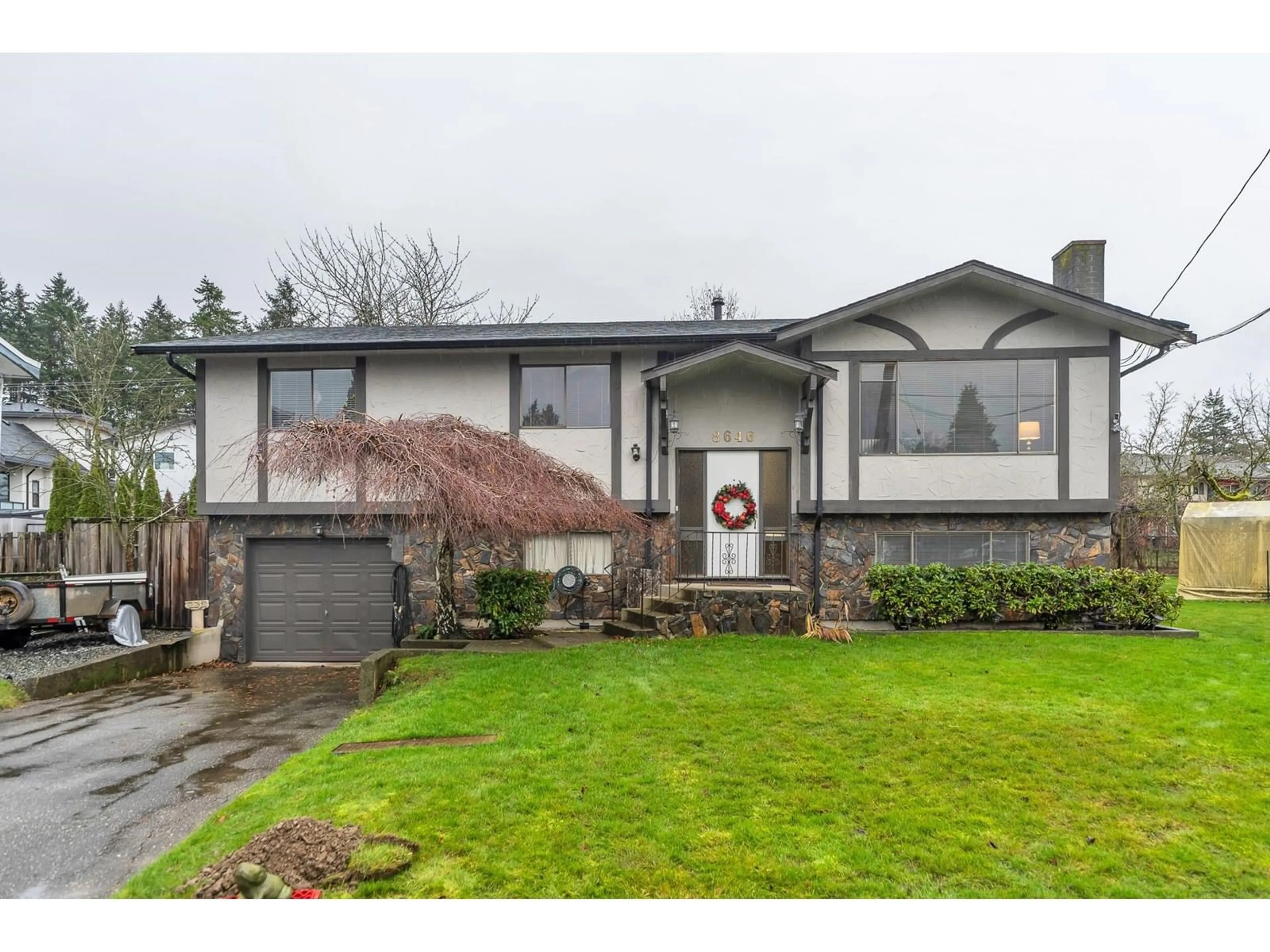 Home with vinyl exterior material, street for 8646 115A, Delta British Columbia V4C5R9