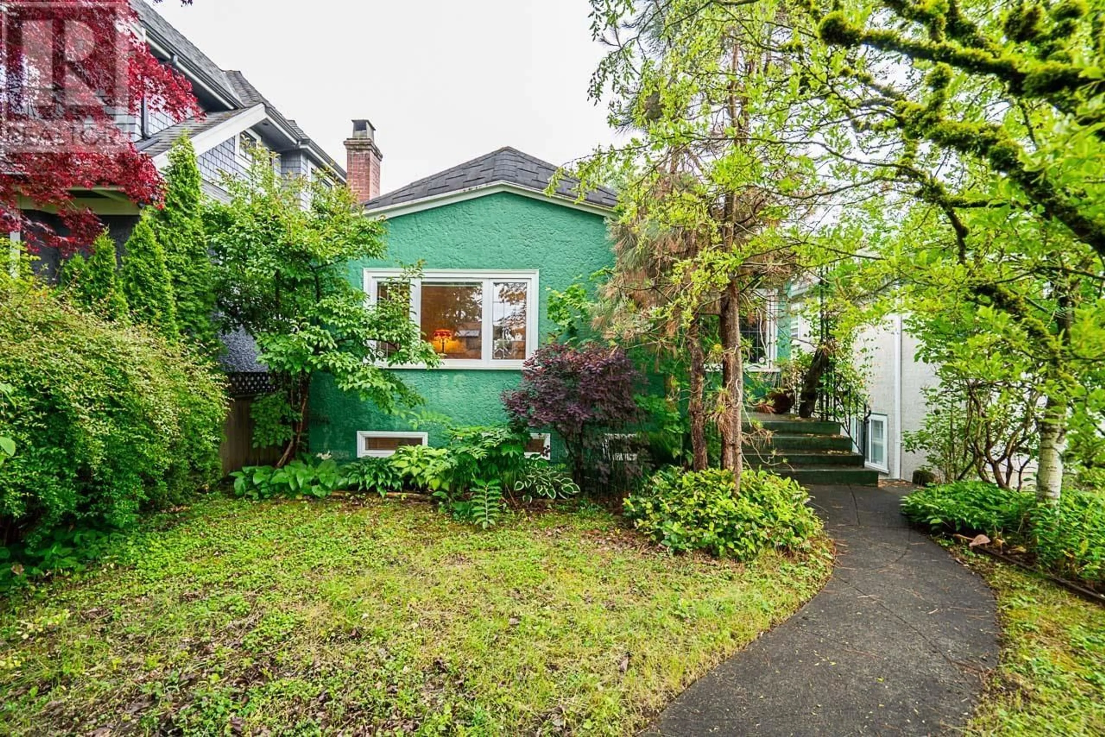 Unknown for 86 20TH AVENUE, Vancouver British Columbia V5Y2C1