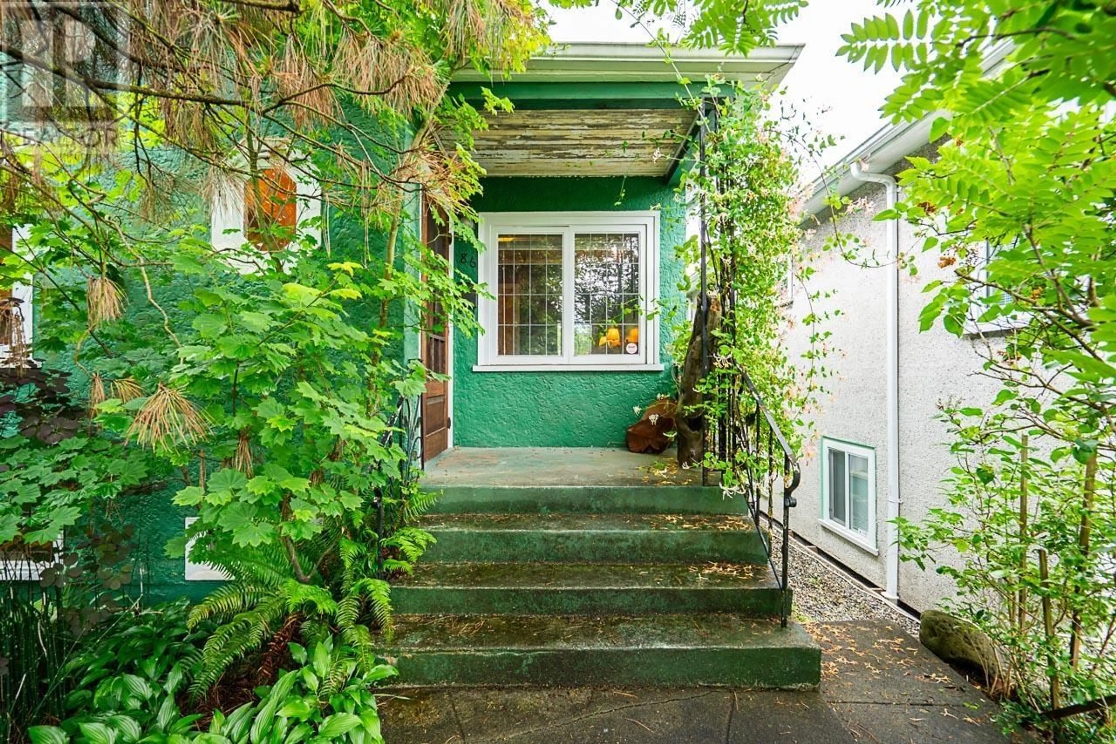 Patio, street for 86 20TH AVENUE, Vancouver British Columbia V5Y2C1